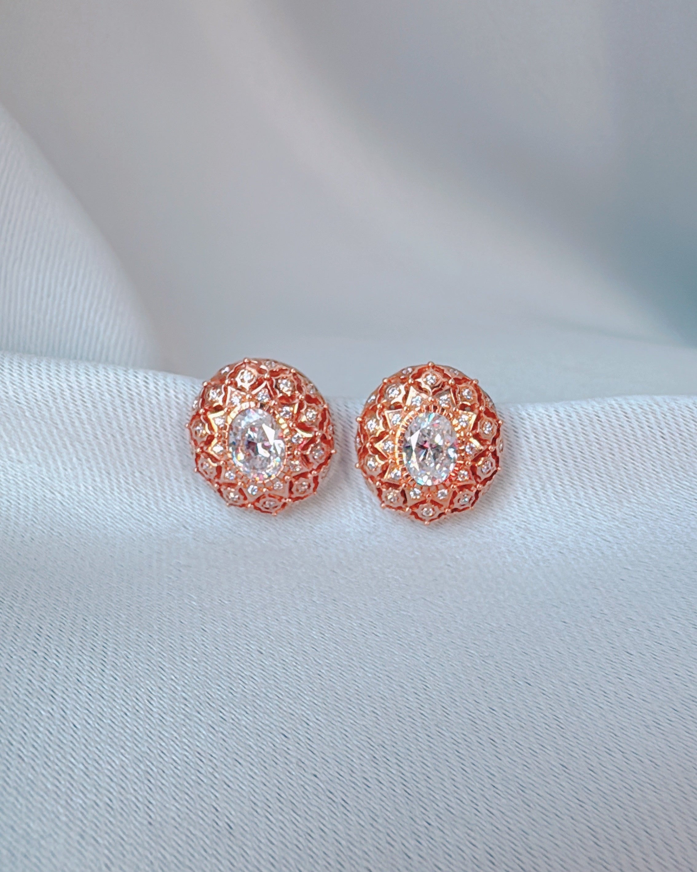 ビクトリアズ・ルミネ・イン・ローズ