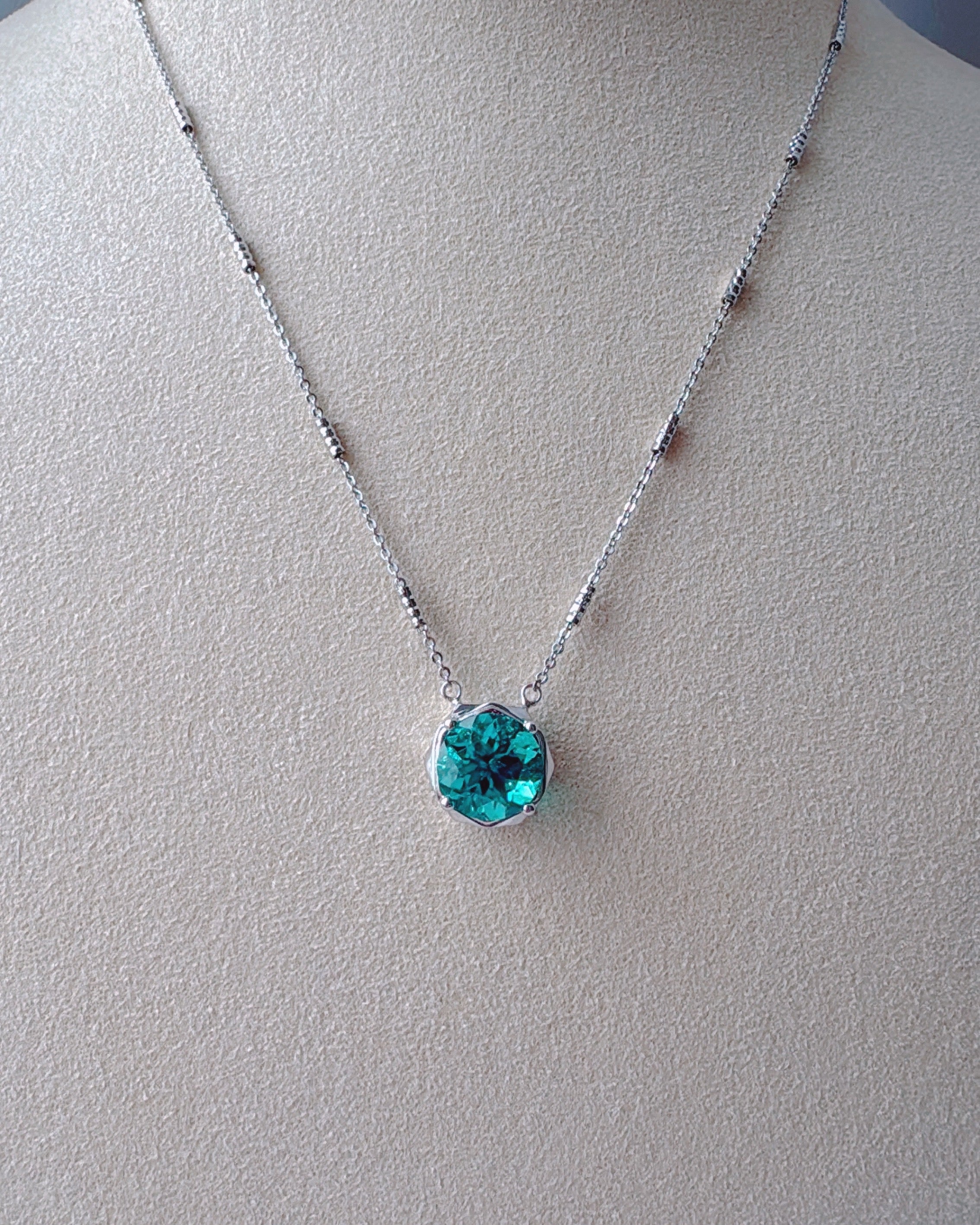 The Calmwater Pendant