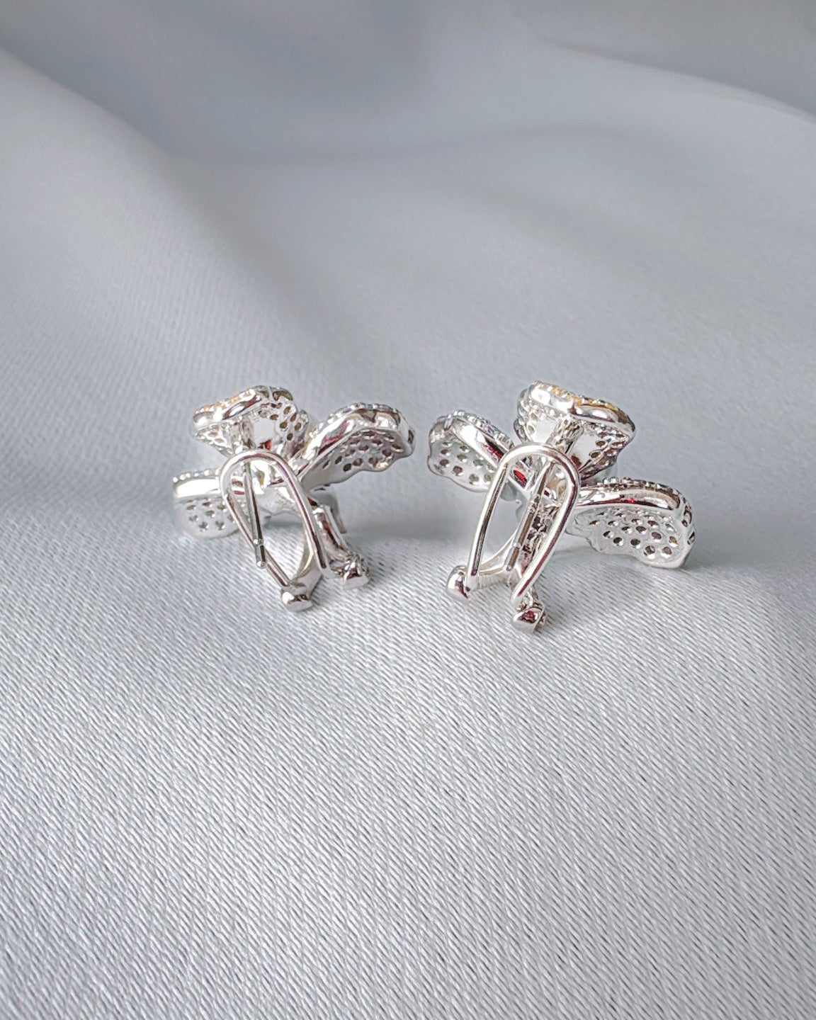 ペタルドール、金の花びら(アコヤ)