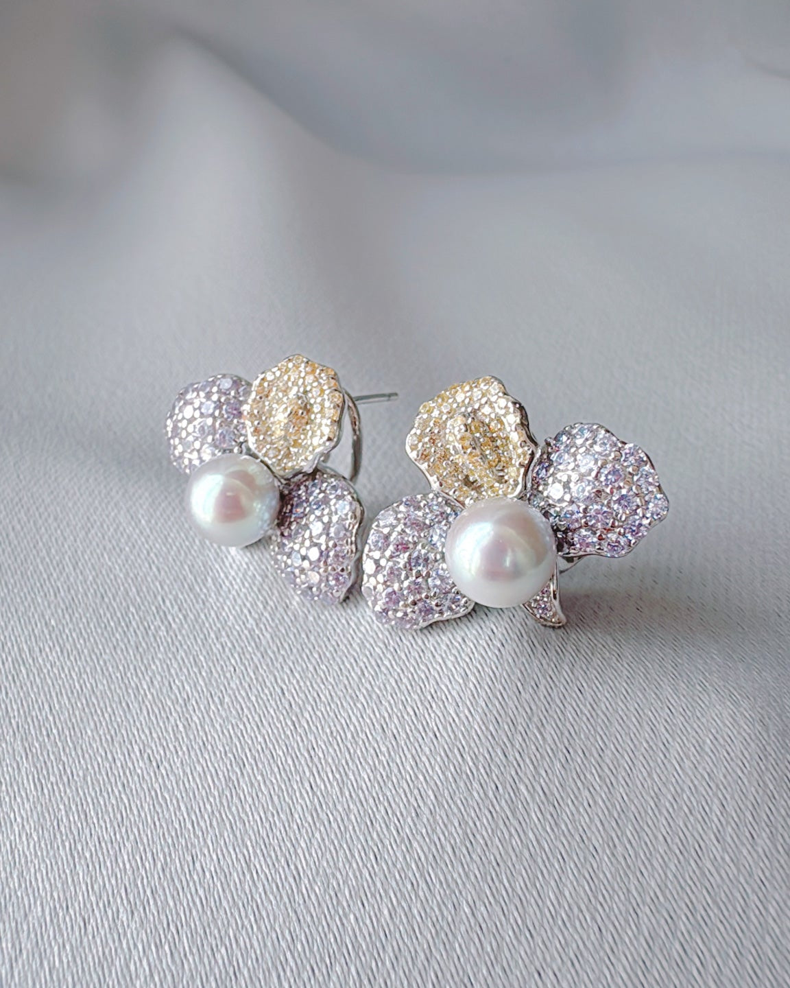 ペタルドール、金の花びら(アコヤ)