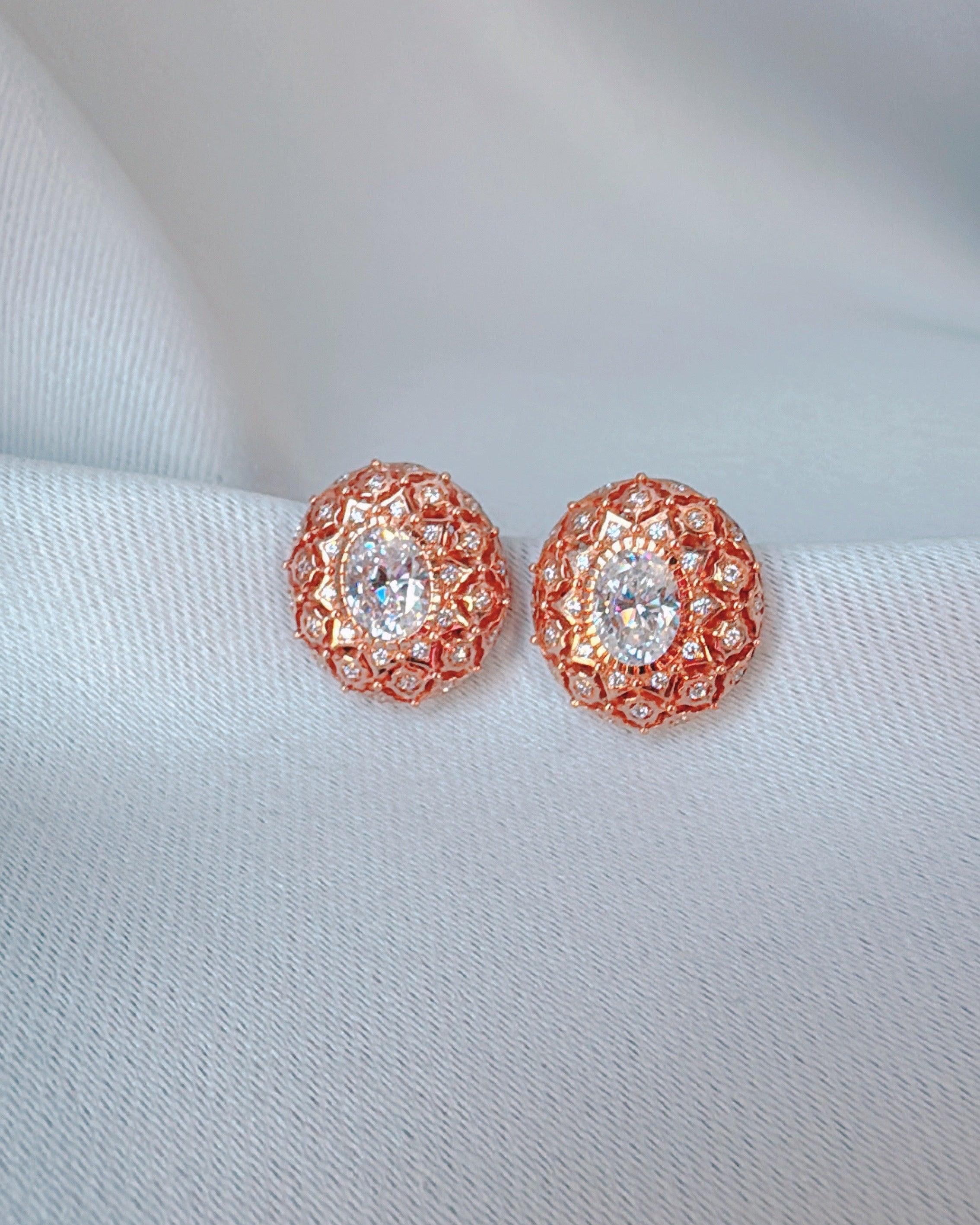 ビクトリアズ・ルミネ・イン・ローズ