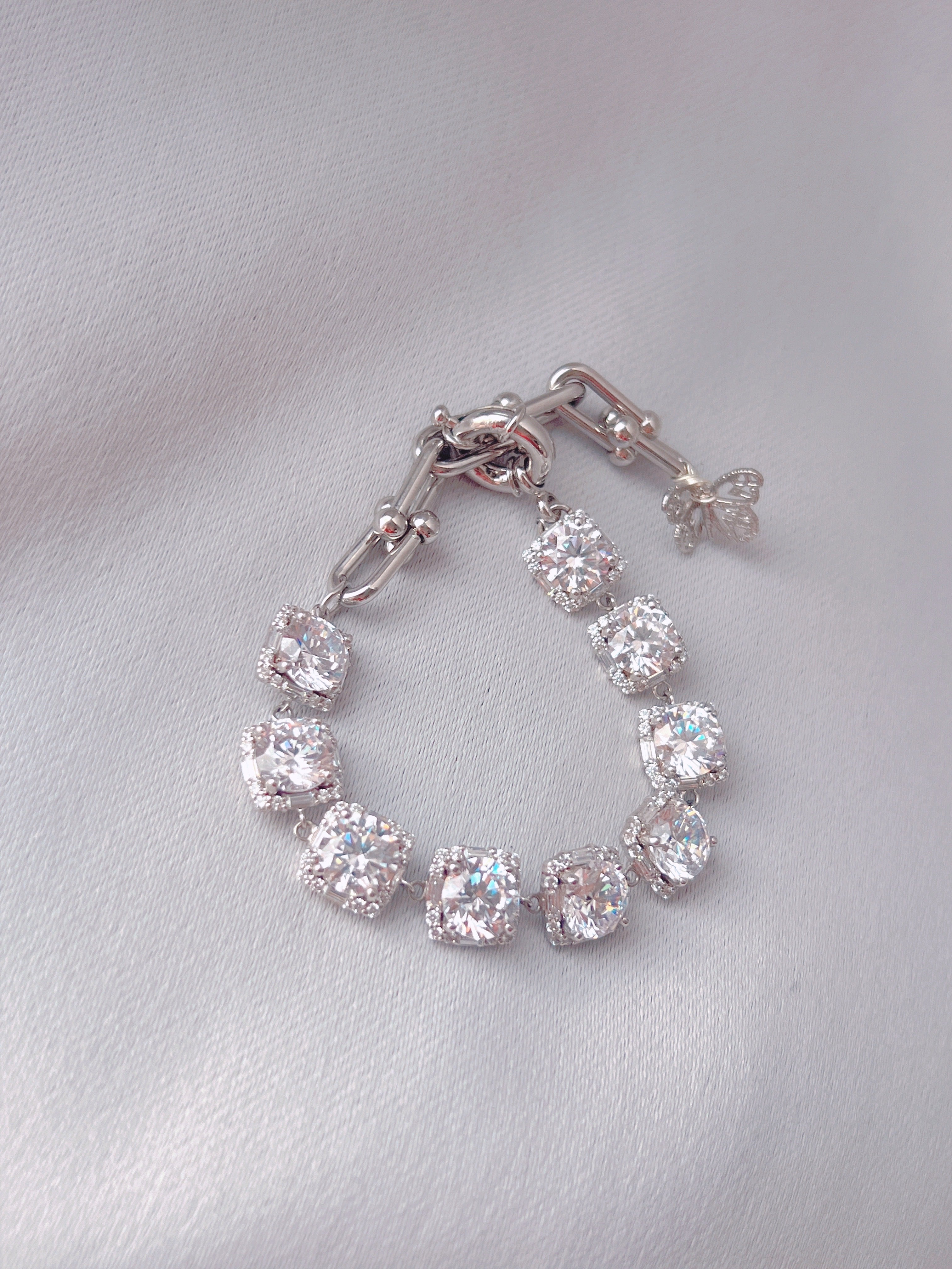 18Kソリッドゴールド ルナライン テニスブレスレット【受注生産:5~6週間】