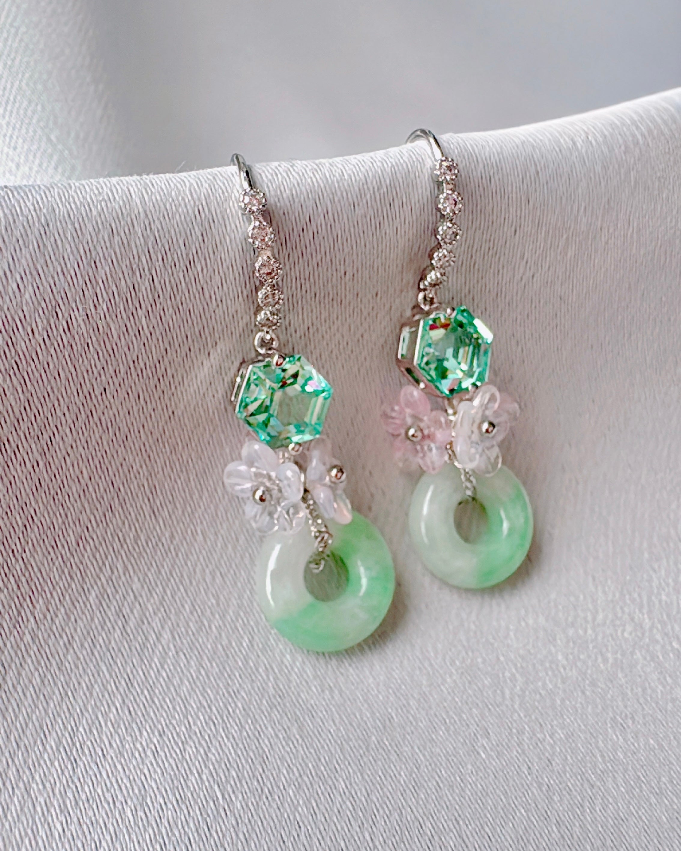 The Promise Garden (jadeite)