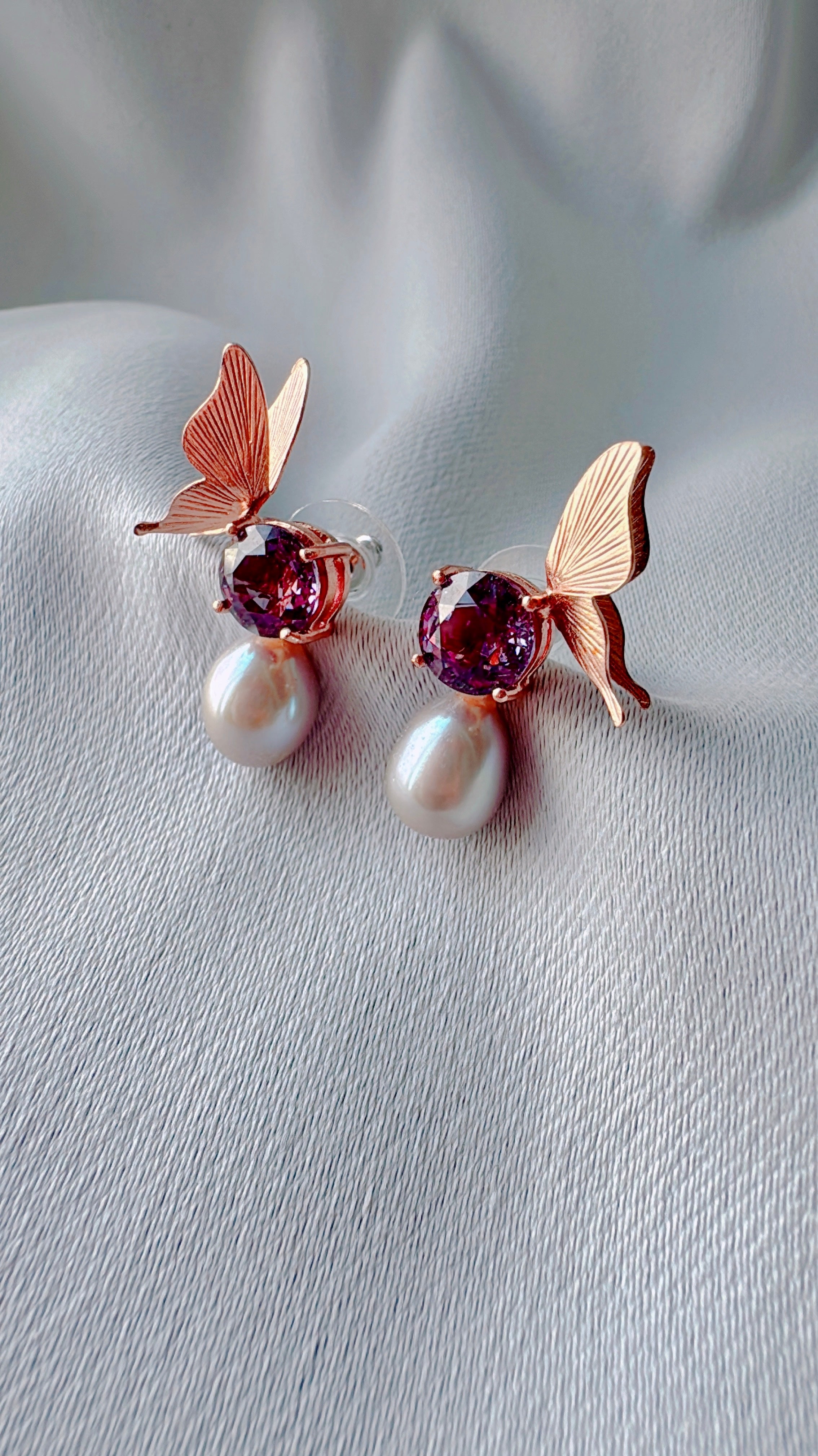 Flow x Lechelle: Delicate Flutters