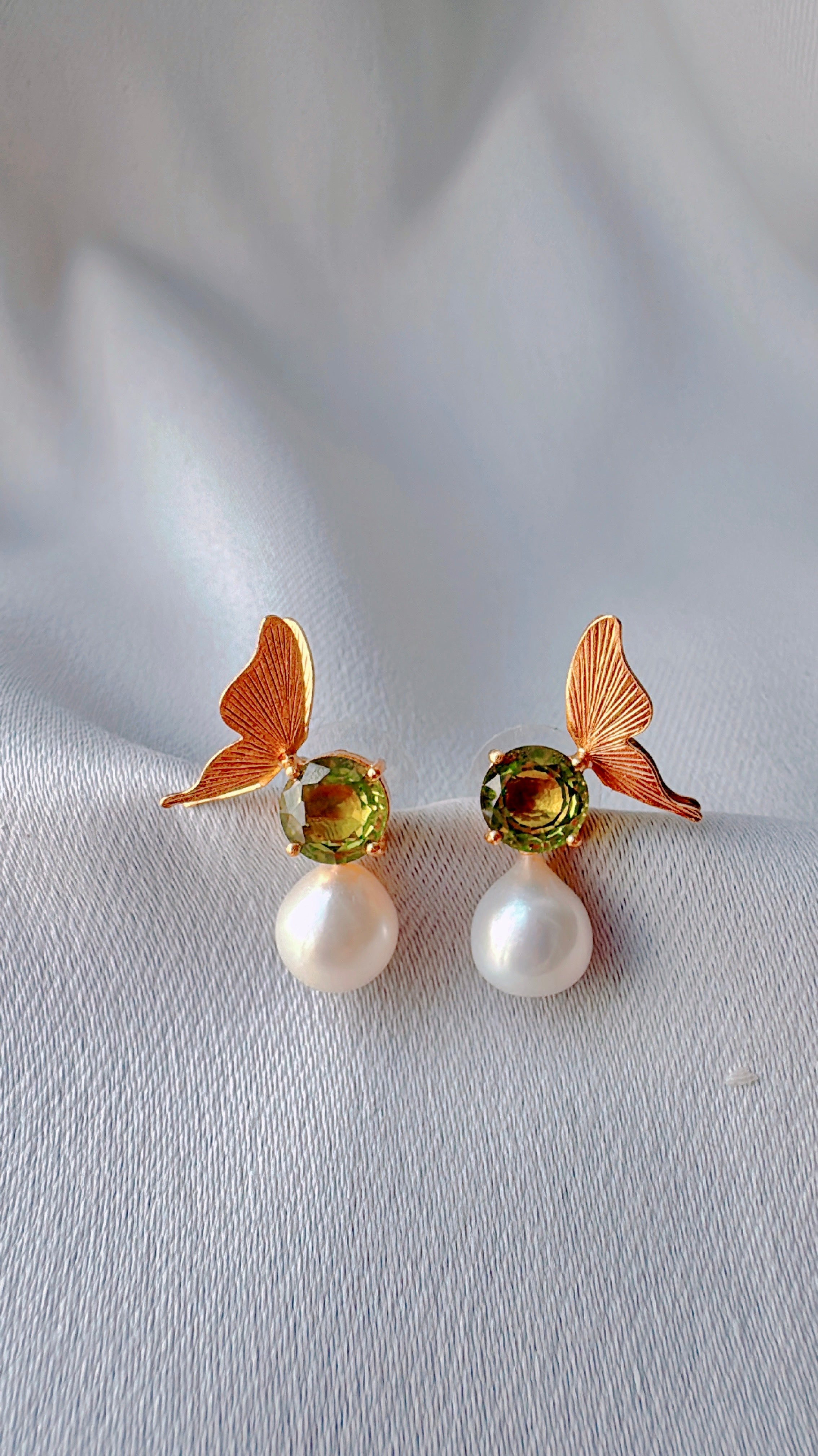 Flow x Lechelle: Delicate Flutters 2