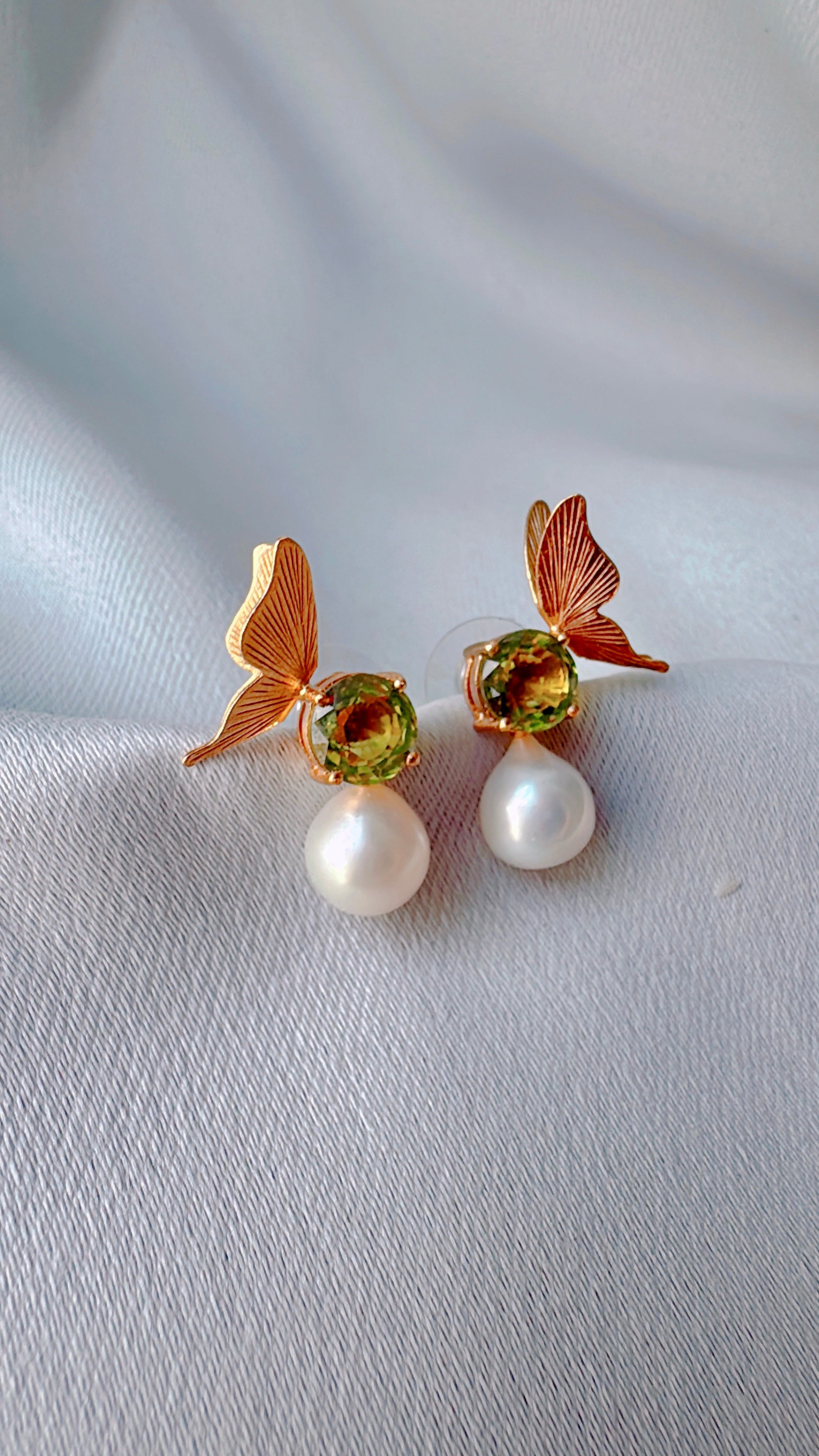 Flow x Lechelle: Delicate Flutters 2