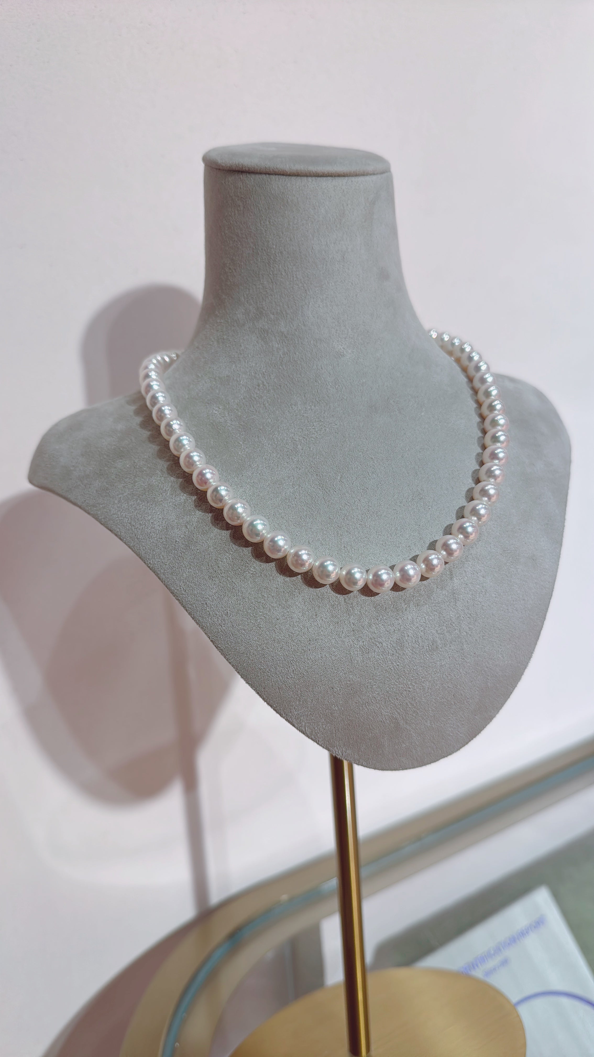 8mm Ivory White (Rare cool toned ivory)