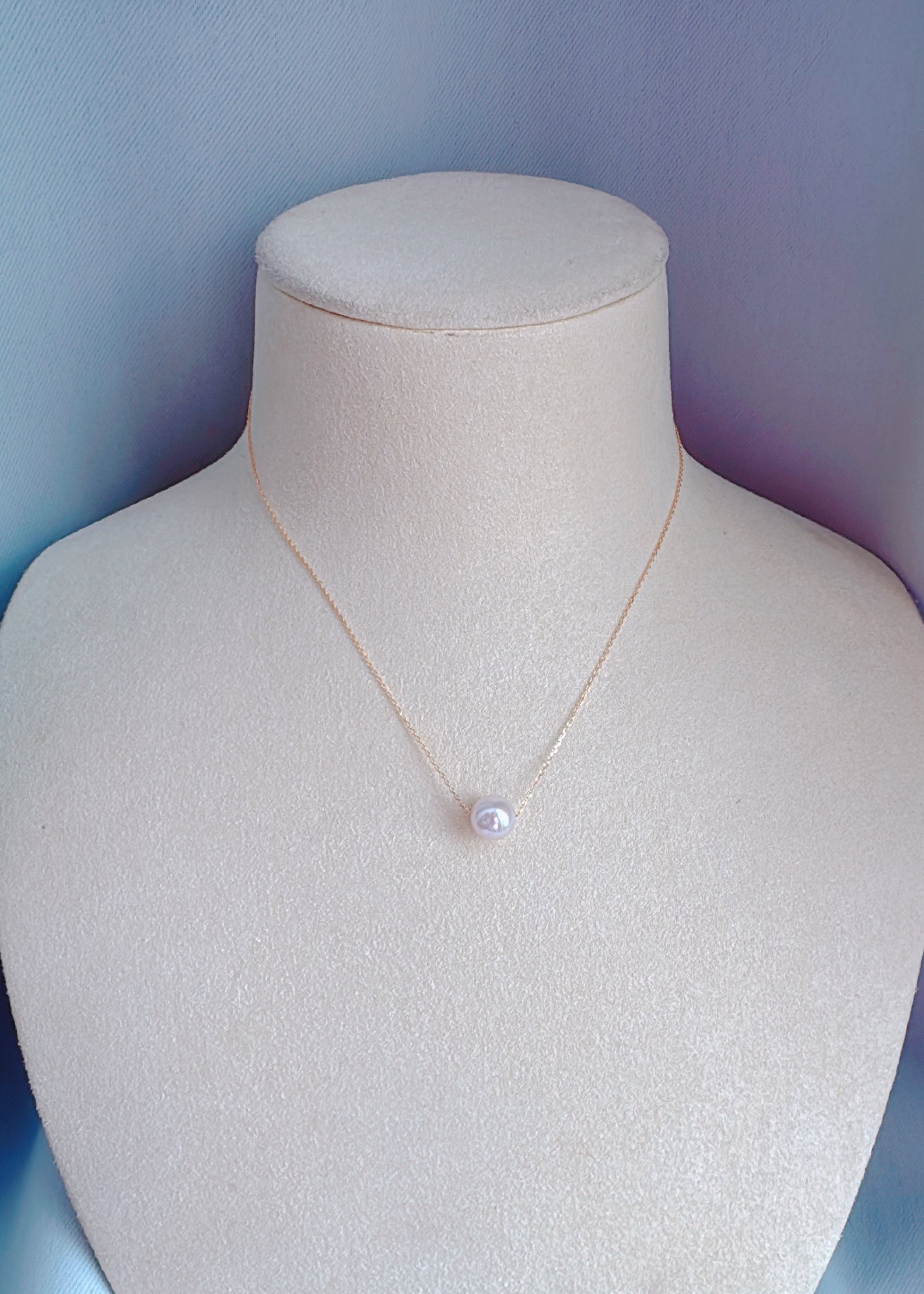 Floating Dreams - Solid 18k gold