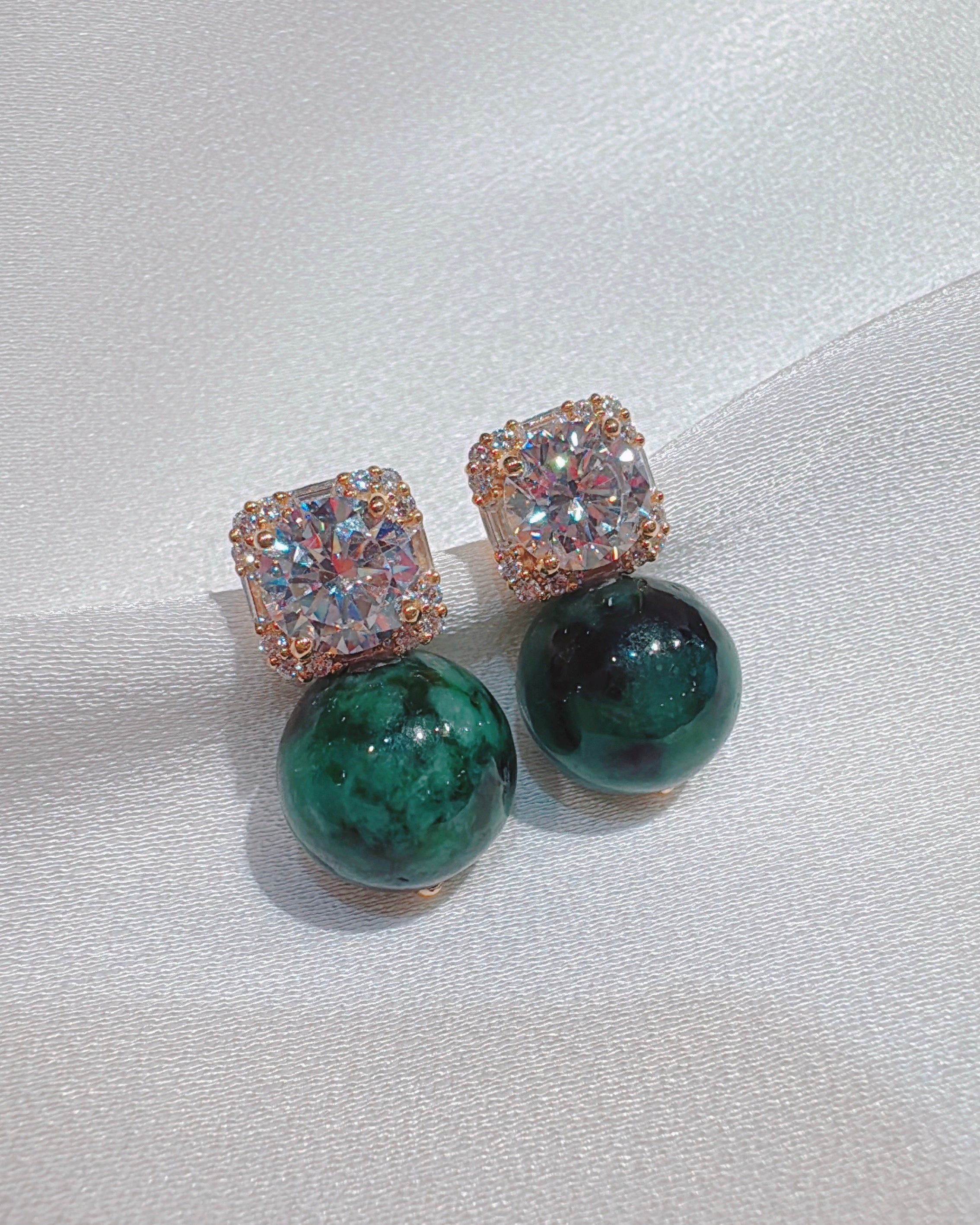 Poised Elegance in Deep Emerald Jadeite (Size M)