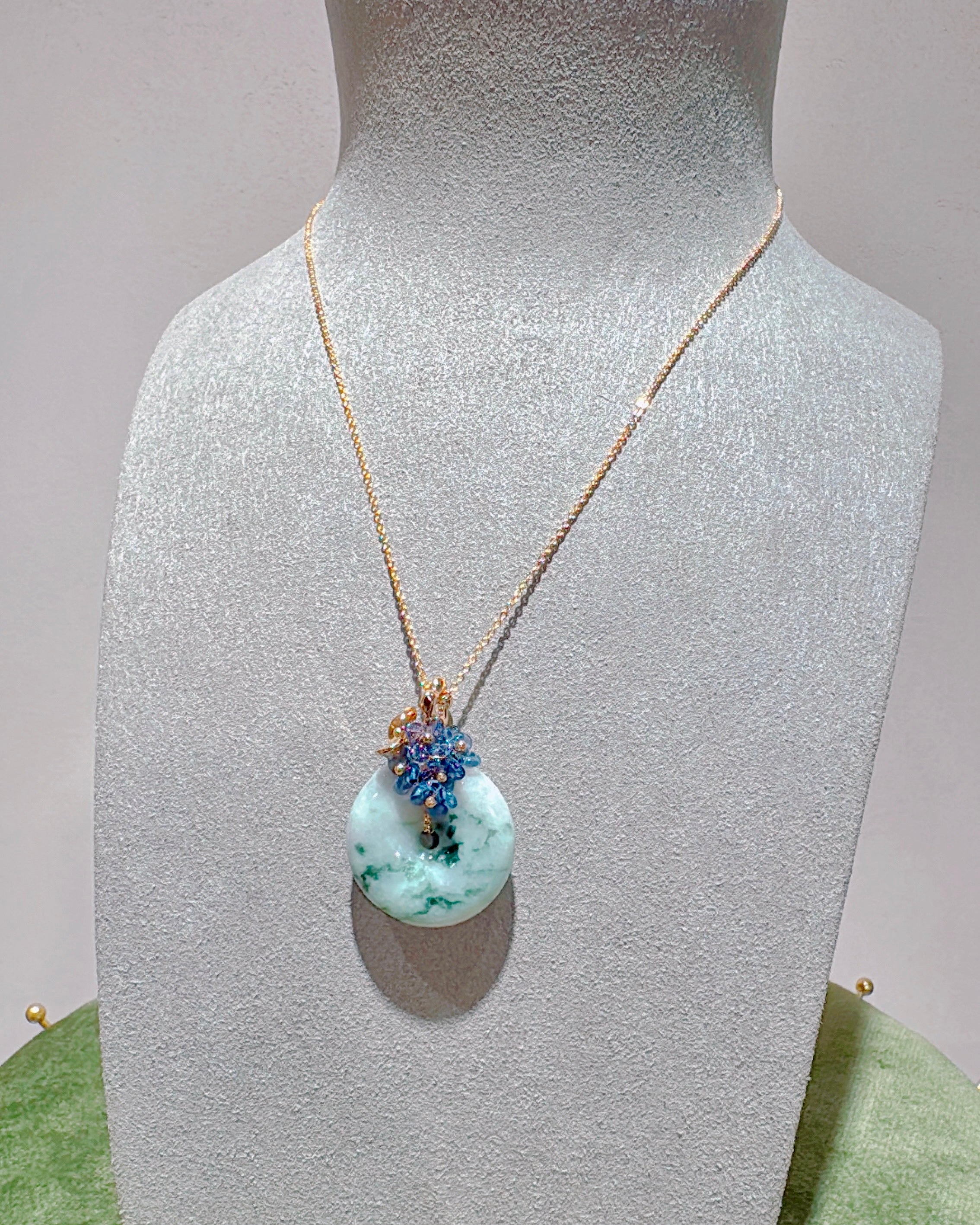 レシェルの花びらと真珠