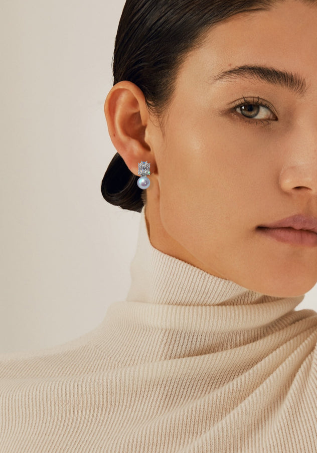 Deco Diamantes (7.5mm Luxe Blue Akoya)