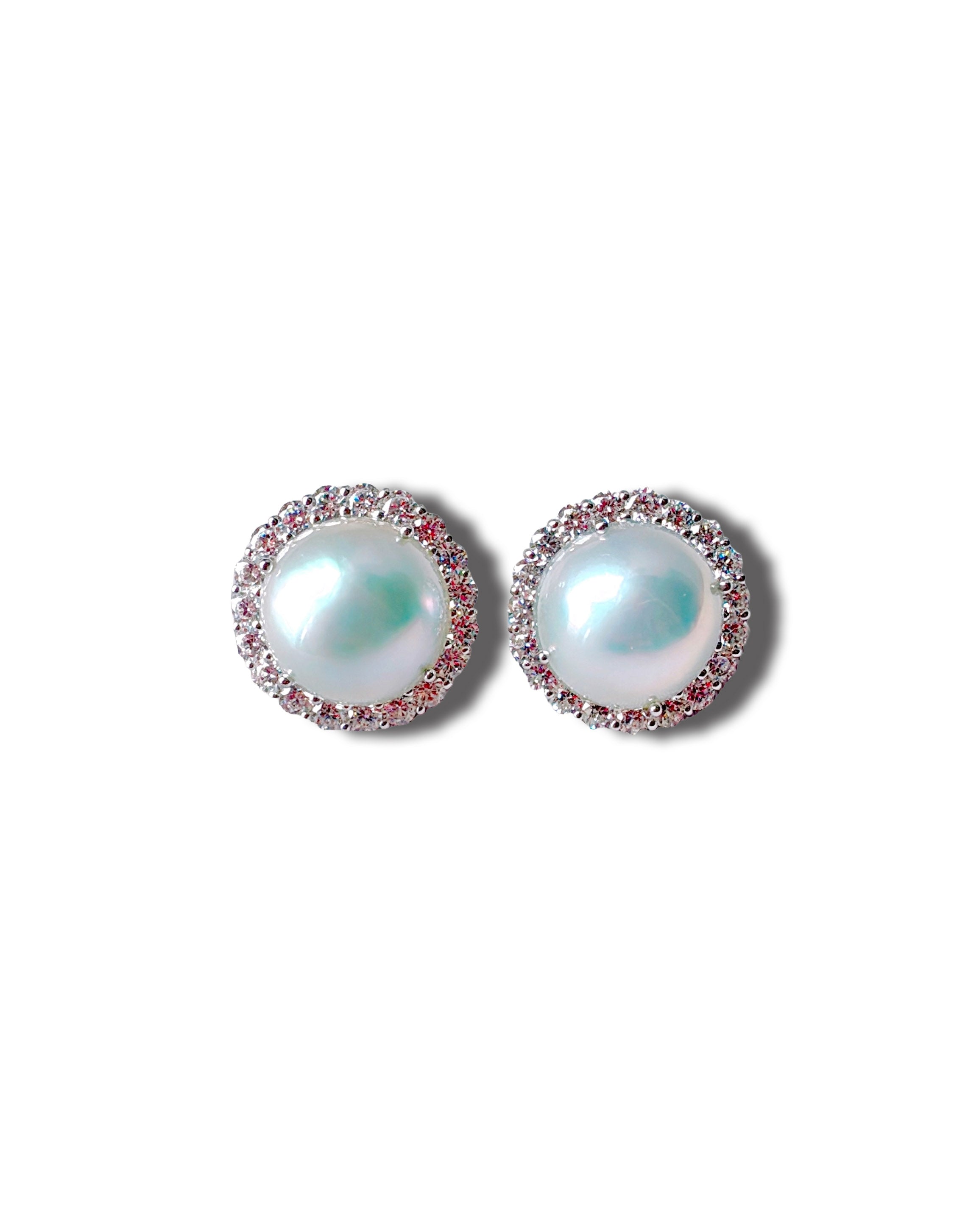 Light of the Glacier (Mabe Pearls)