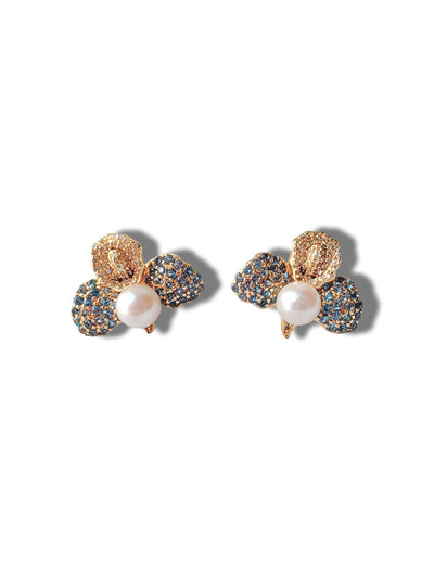 Blue d’Or, Petals of Gold (Ivory Pink Akoya)