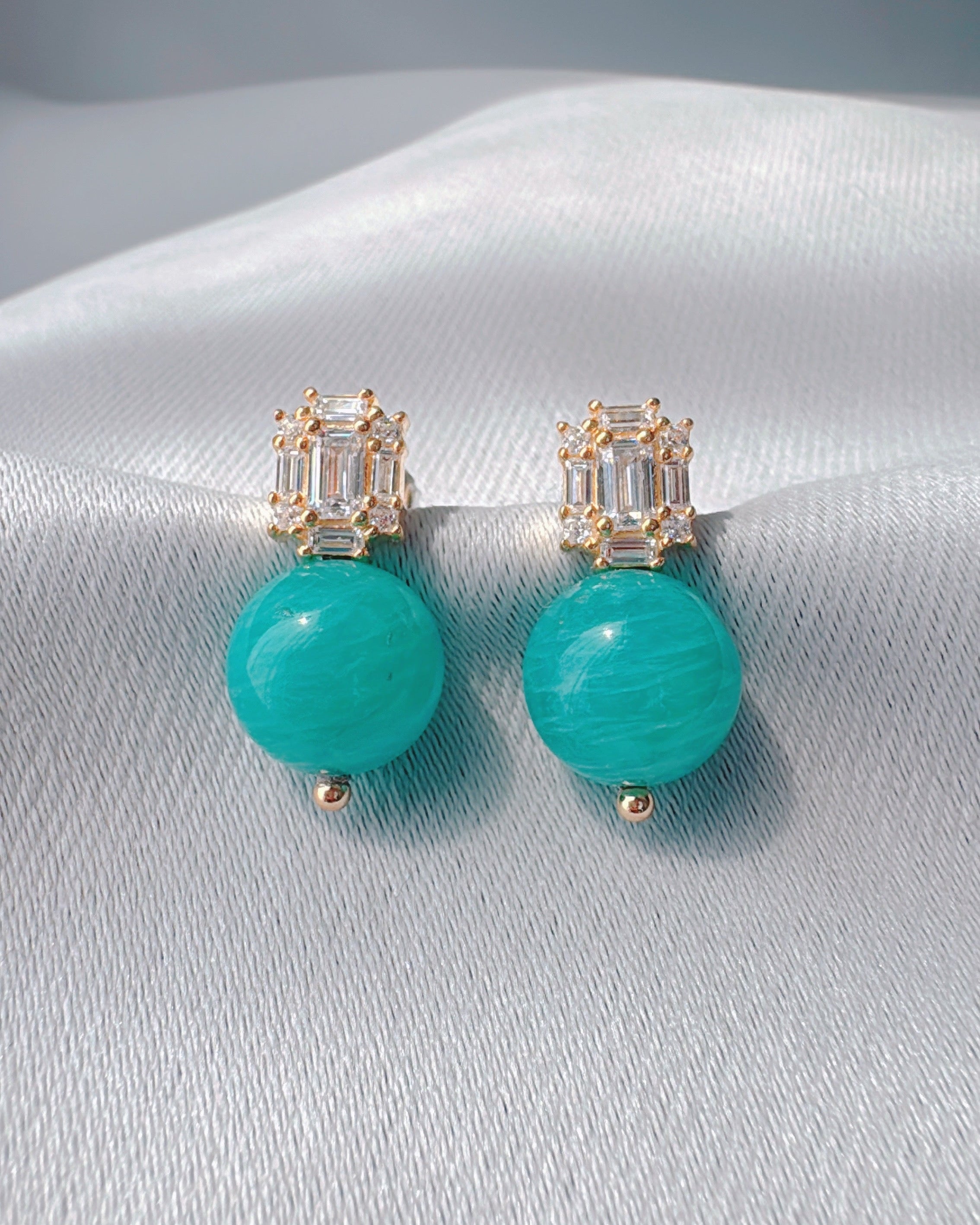 シンプルなプチアマゾナイト