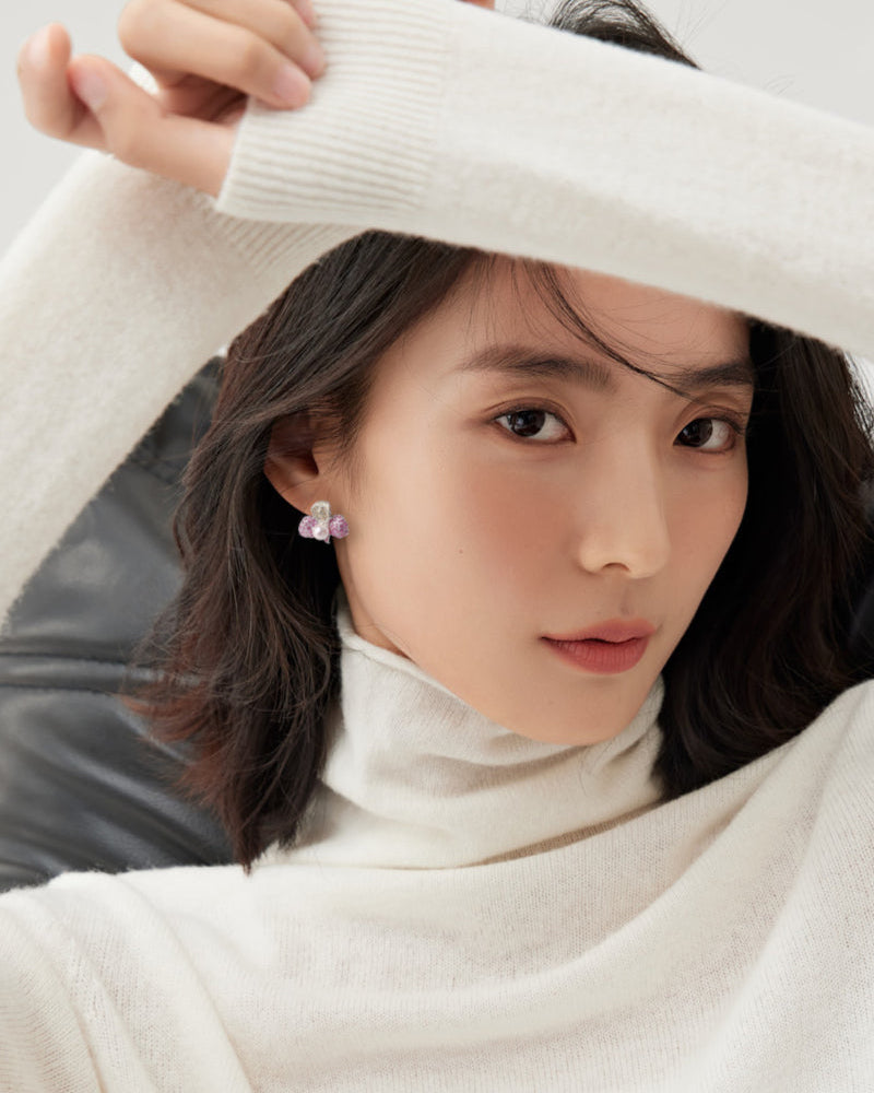 Rose d’Or Bleu, Petals of Pink & Gold (7mm Super Pink Ivory Akoya)