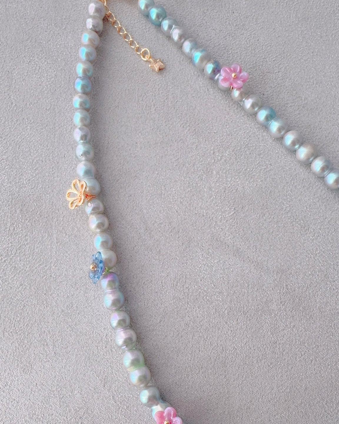 レシェルの花びらと真珠