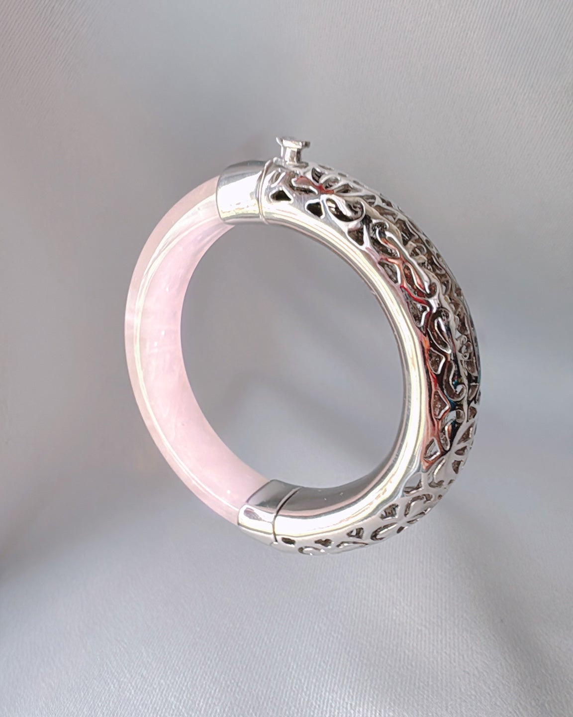 プラナカンローズバングル