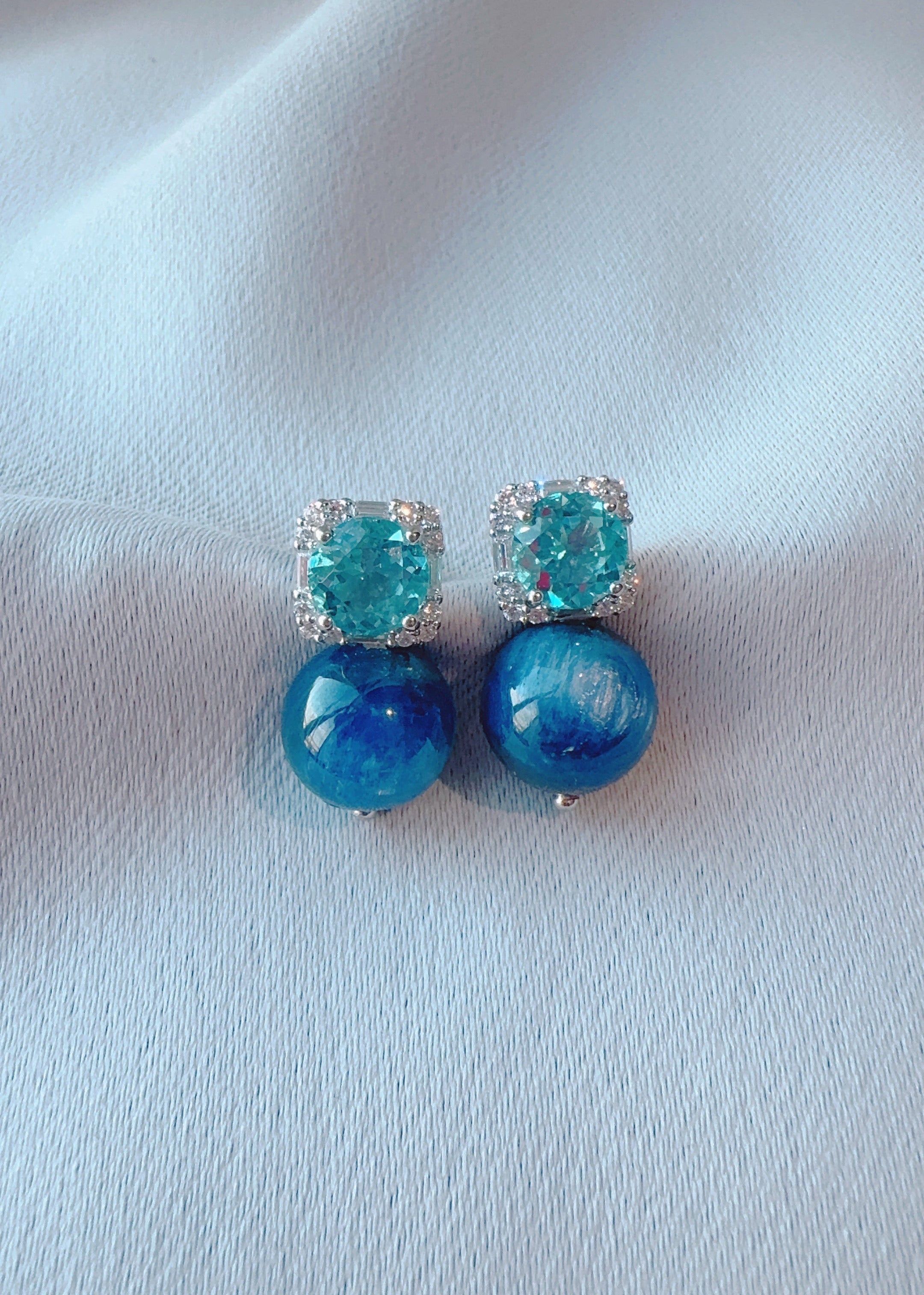 スカイブルーカイヤナイト（中）