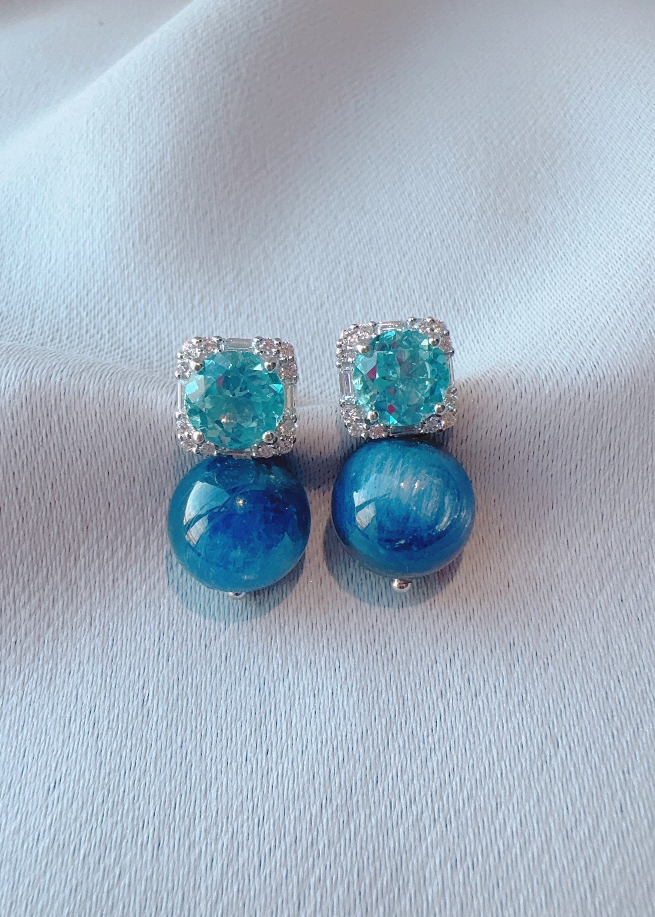 スカイブルーカイヤナイト（中）