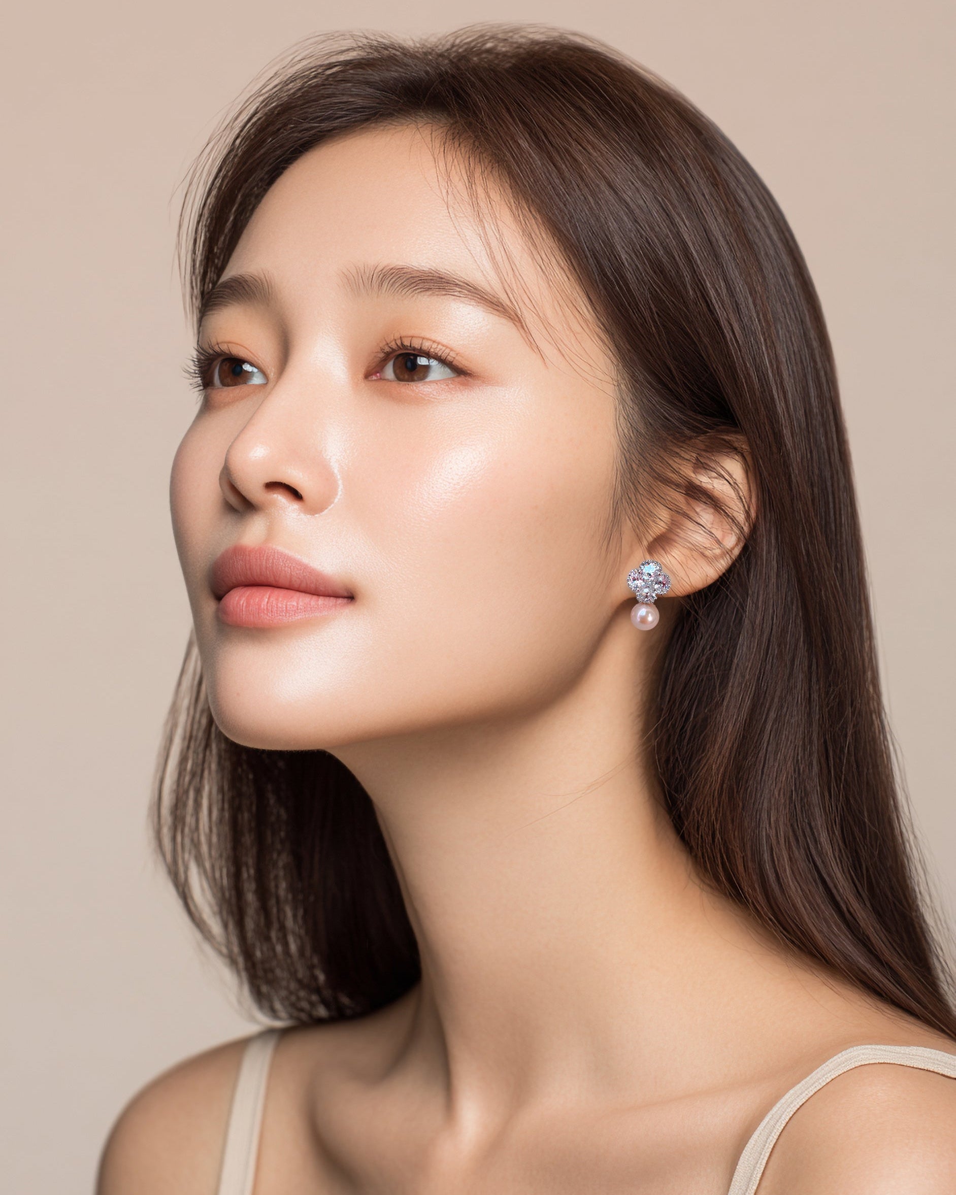 クローバーシャ​​イン