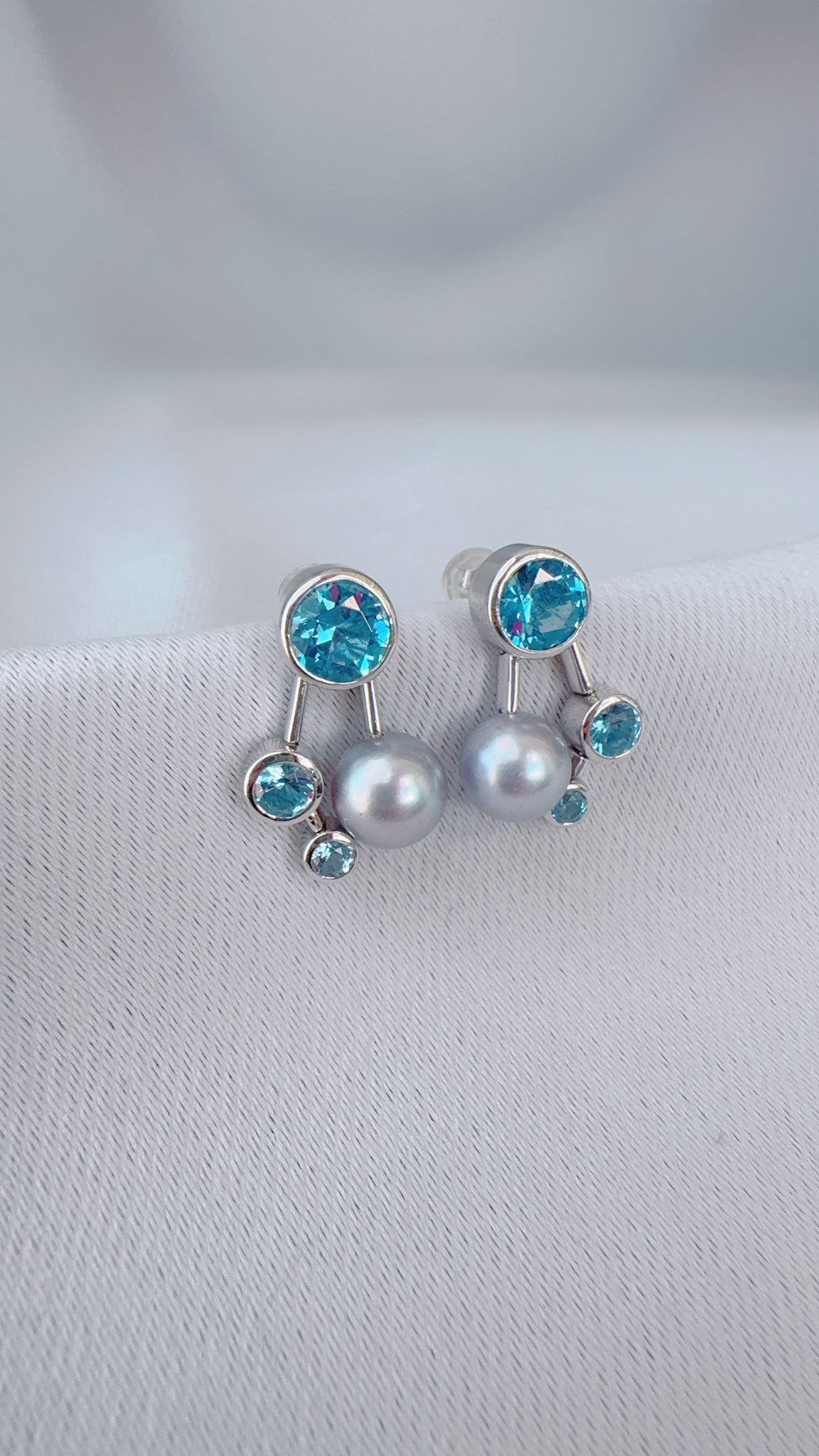 リュクス アコヤ スカイブルー サファイア コンステレーション (アコヤ)