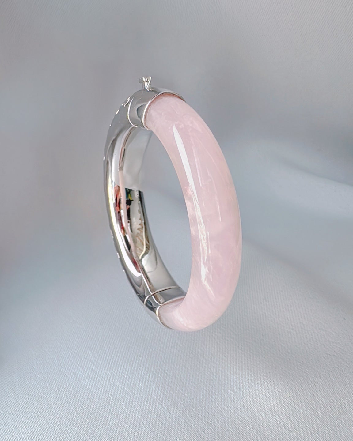 プラナカンローズバングル