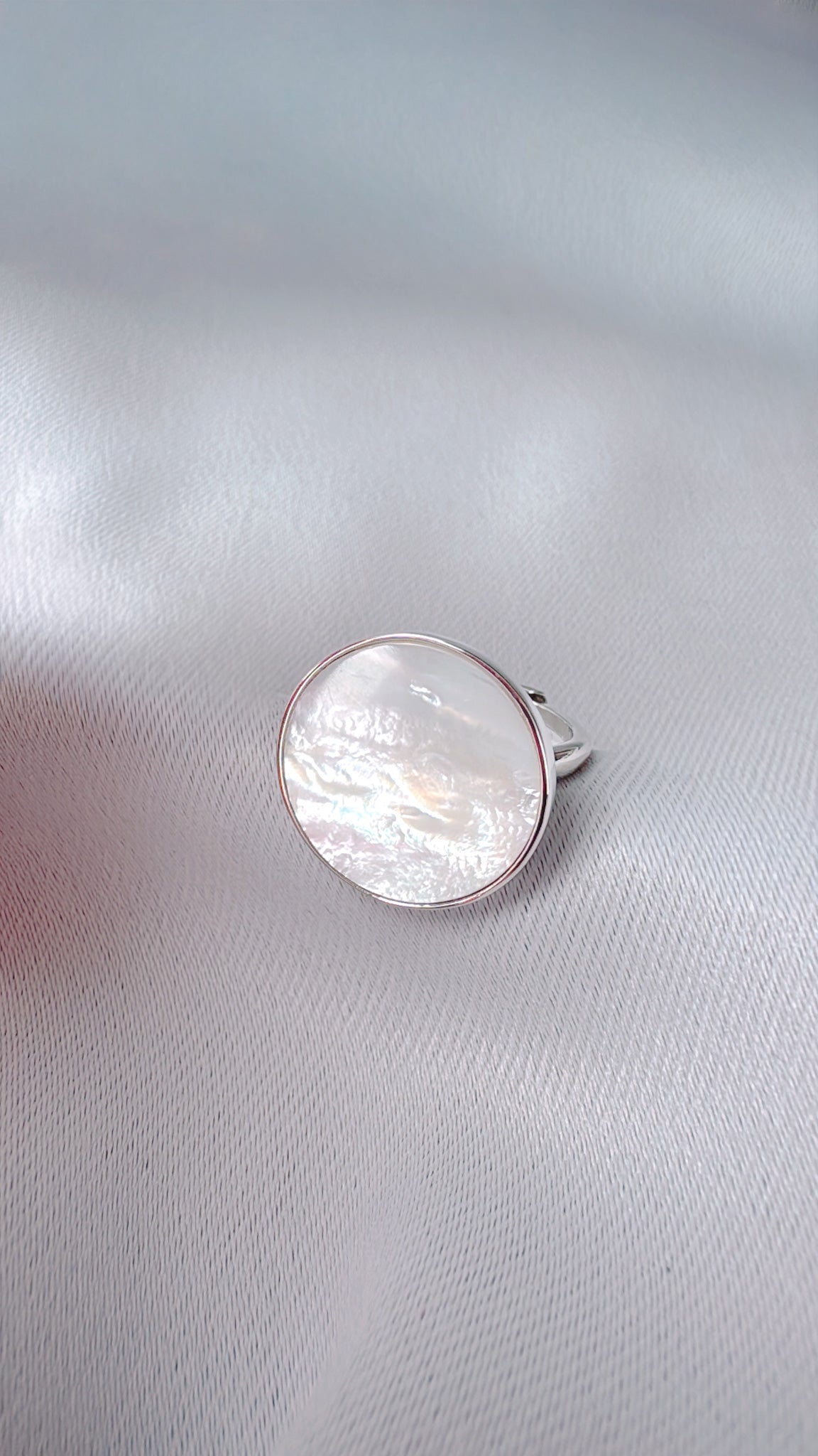 クレール・ド・ルーン リング、ムーンライト調節可能リング