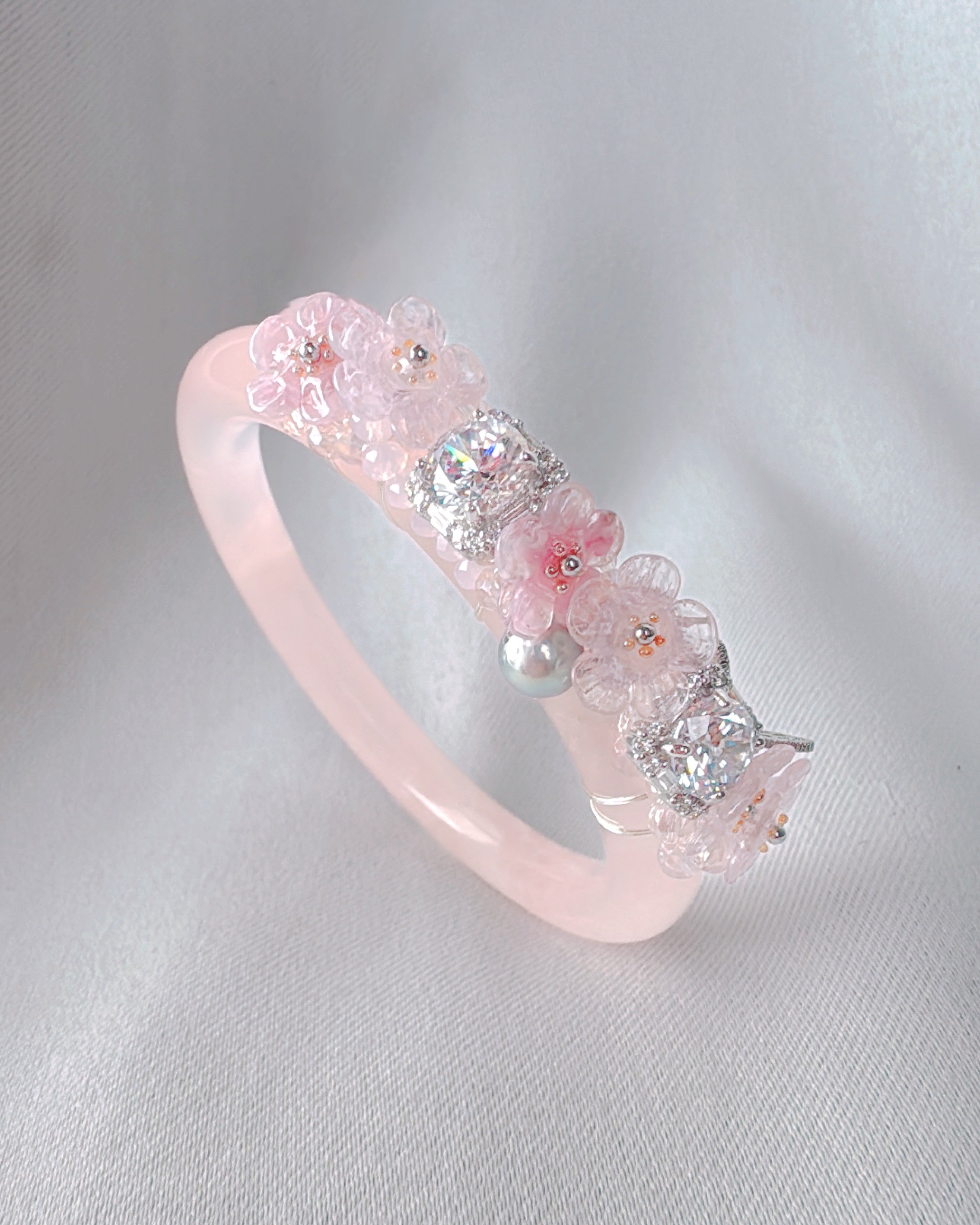 2. ローズクォーツバングル（19cm）一点物