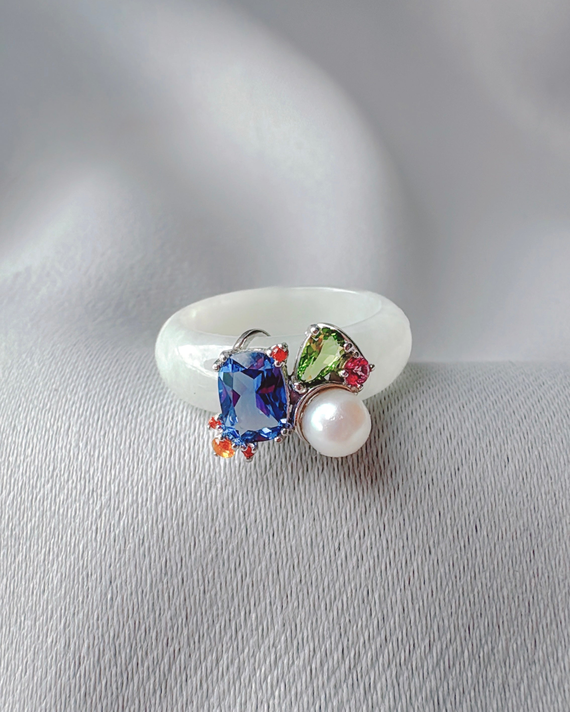 Blue Jadeite Jardin (made-to-order)