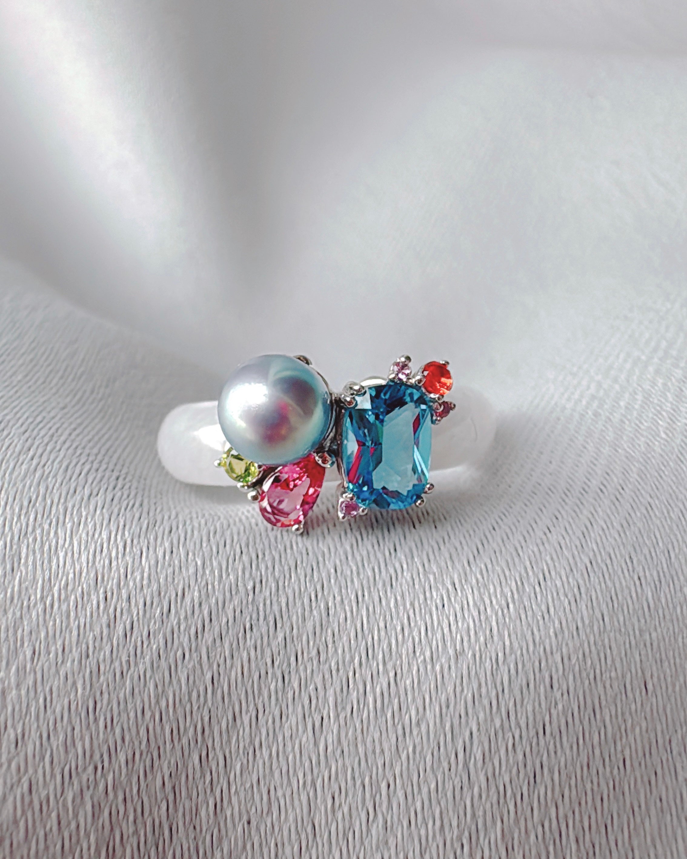 Touch of Blue Jardin (Made-to-order)