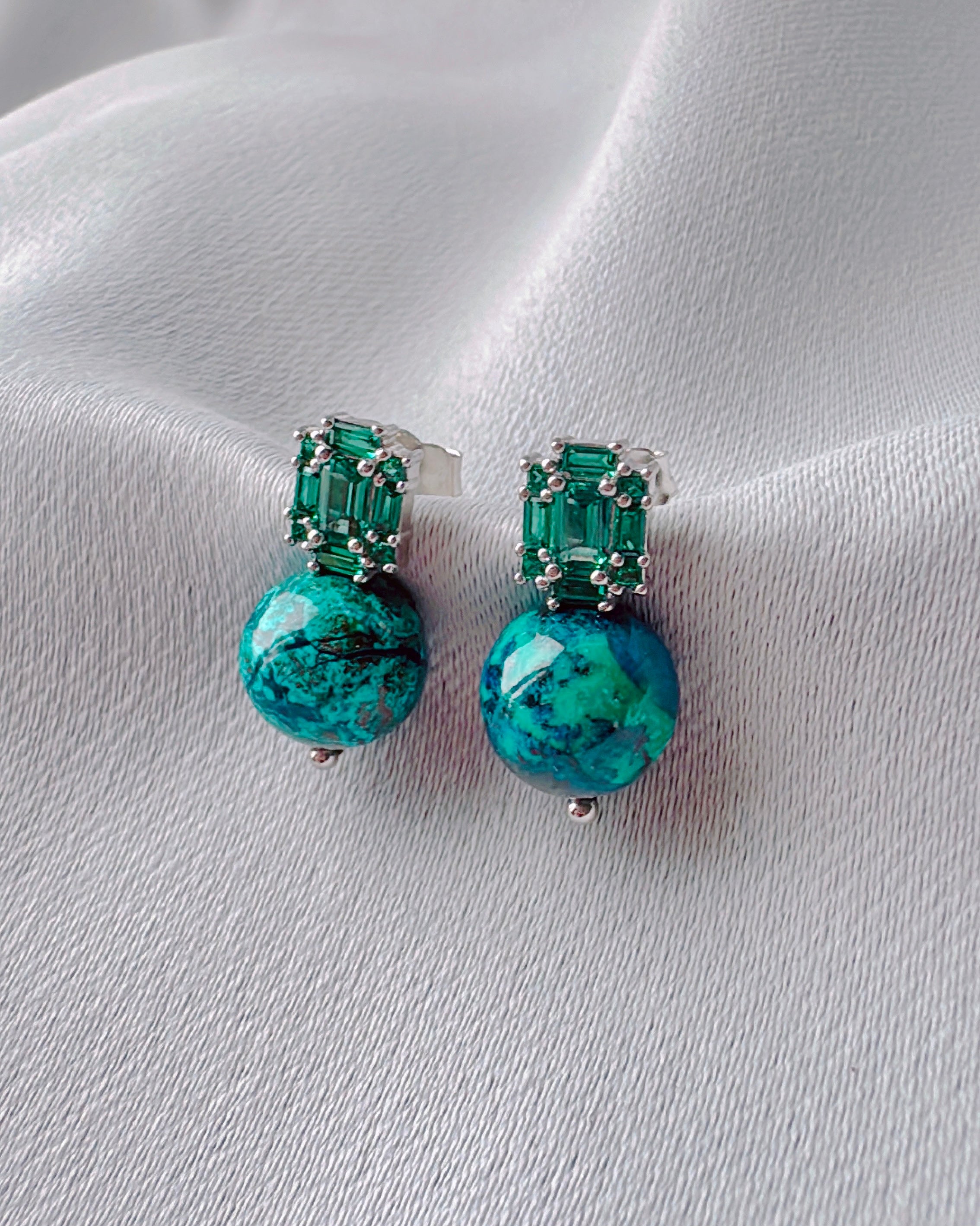 Simple Petite Azurite