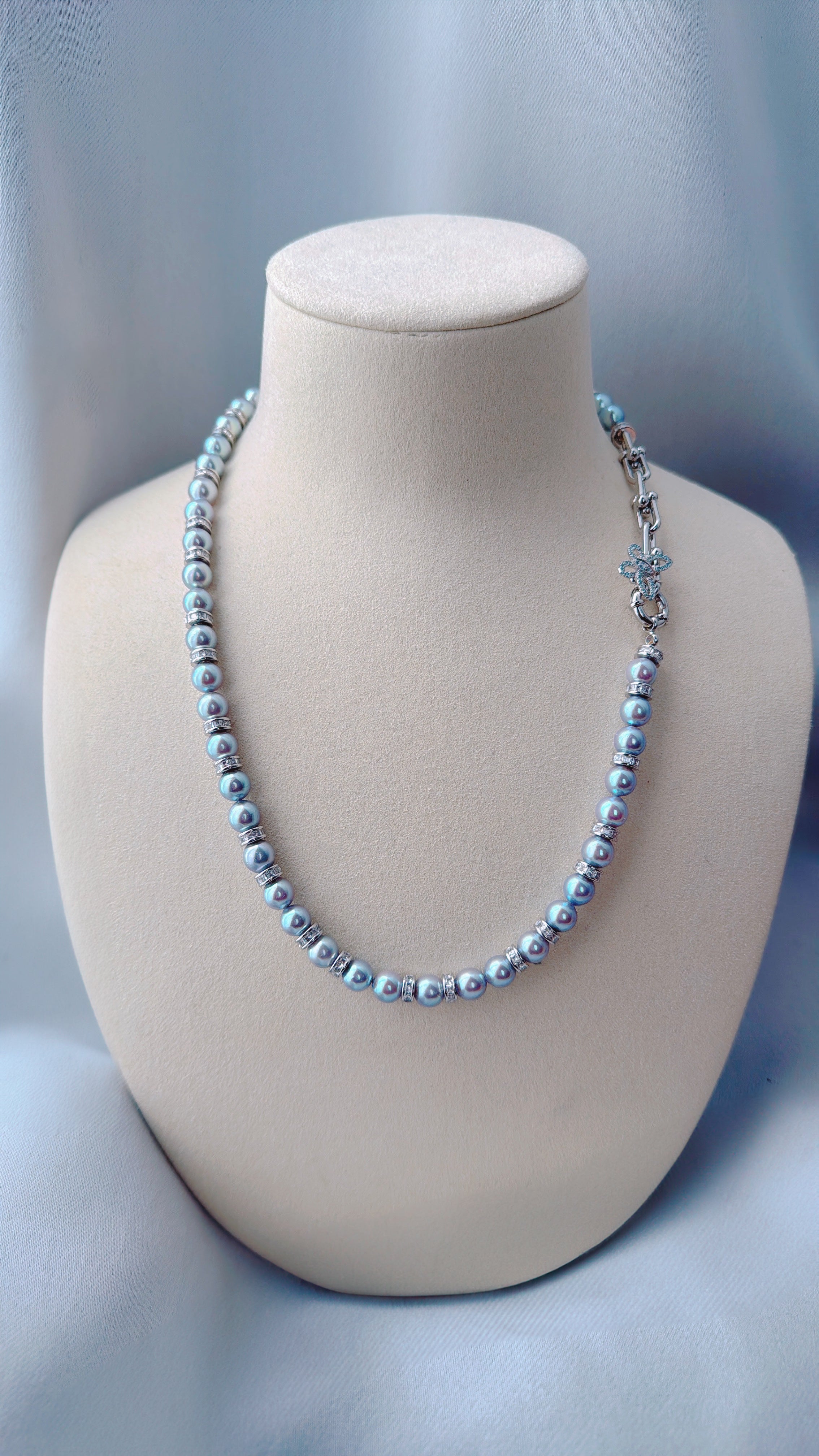 Diamante Luxe Light Blue Akoya Strand