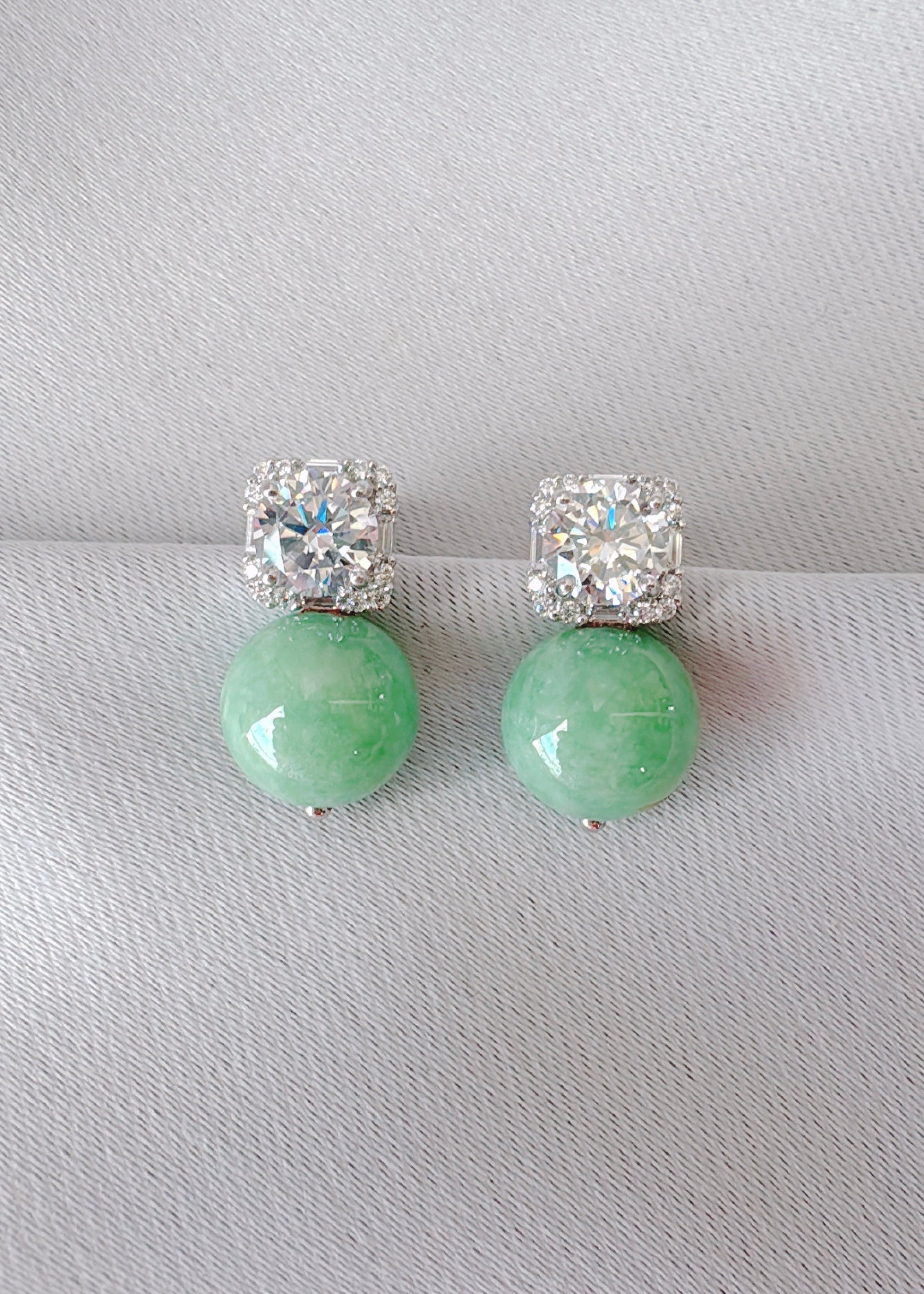 Apple Green Jadeites (medium)