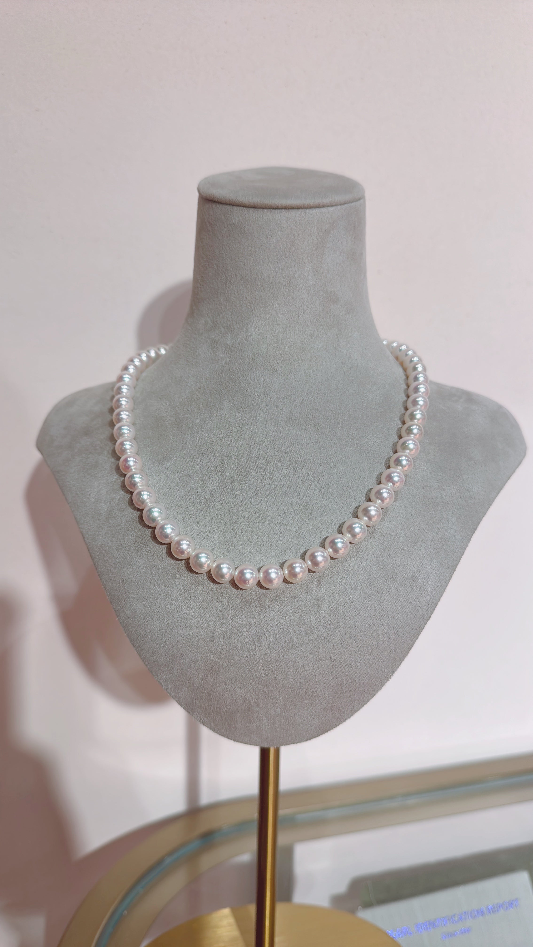 8mm Ivory White (Rare cool toned ivory)