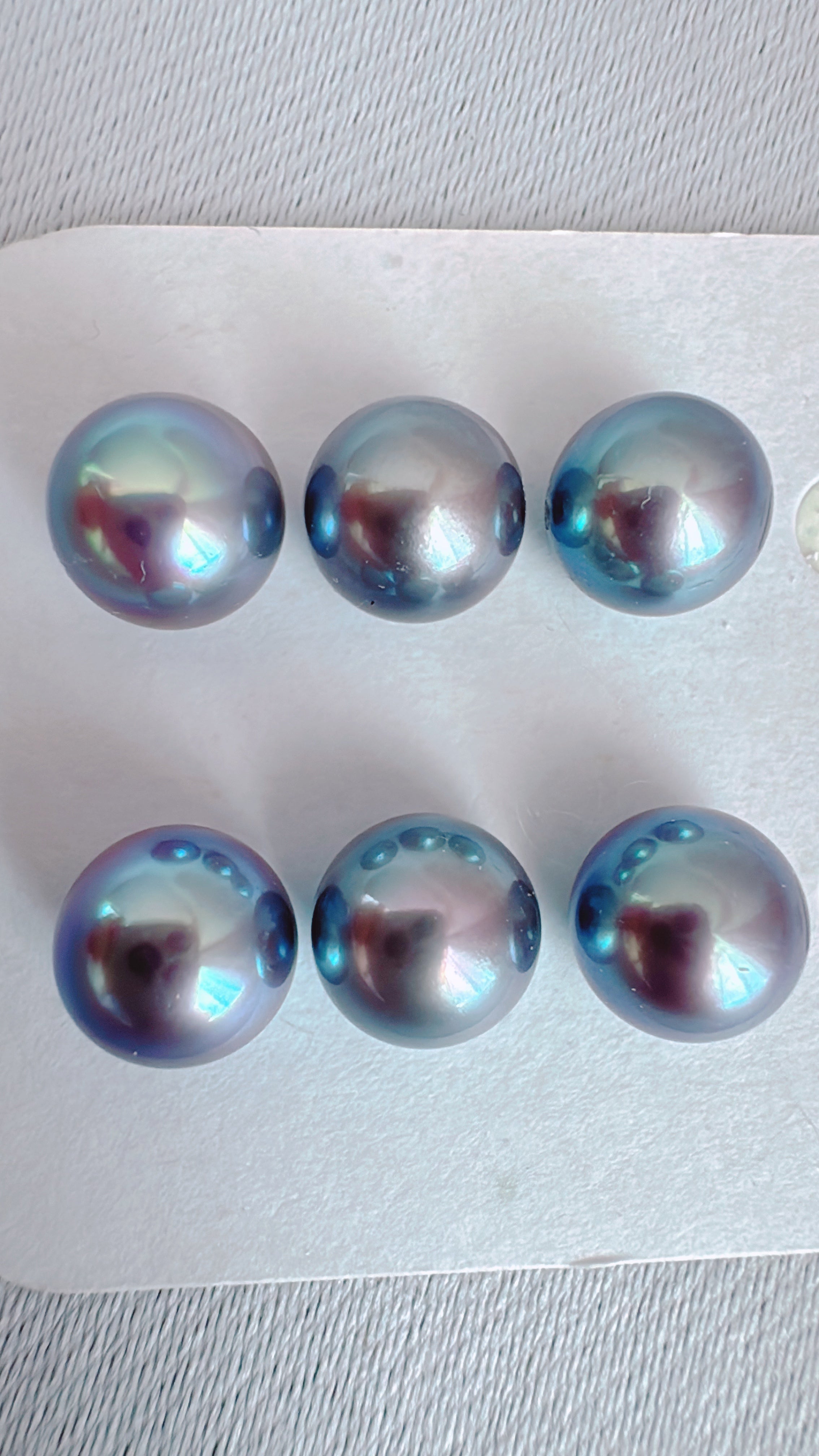 8.5mm Luxe Black Akoya Pearl