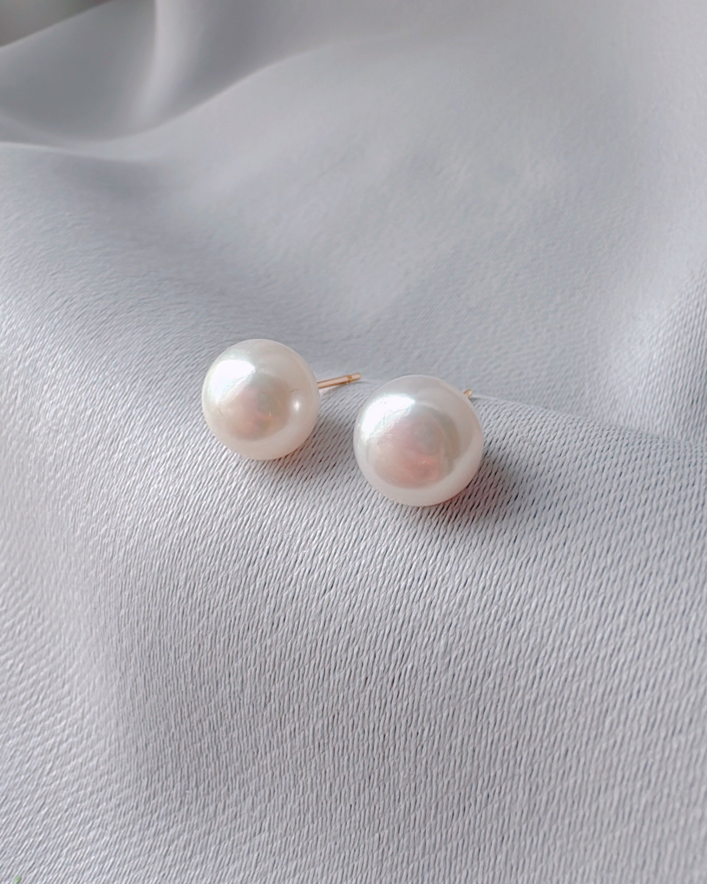Ivory Studs [4. One-of-a-kind]