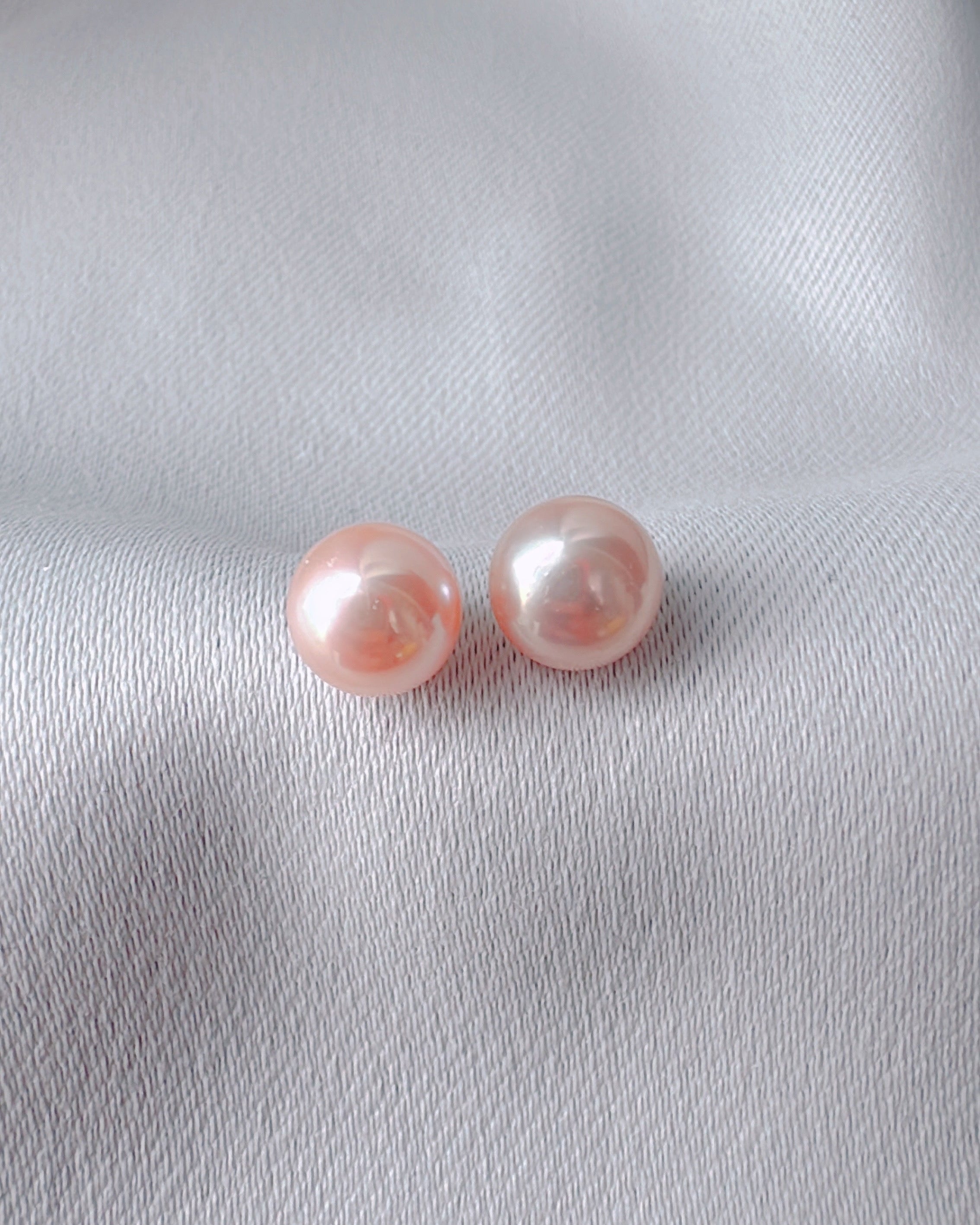 Peach Pink Studs [6. One-of-a-kind]