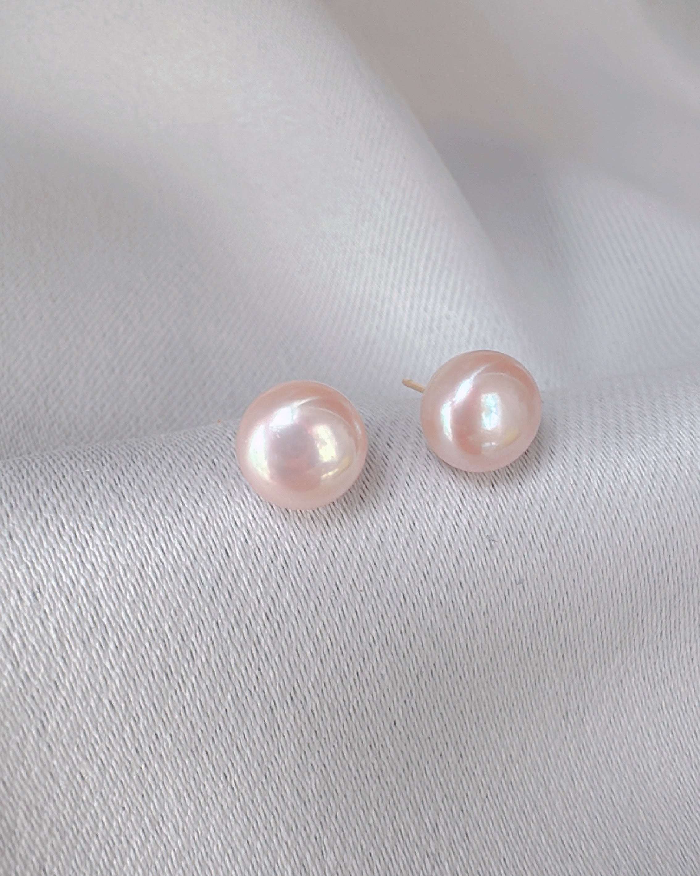 Ethereal Lilac Pink Gold Studs [8. One-of-a-kind]