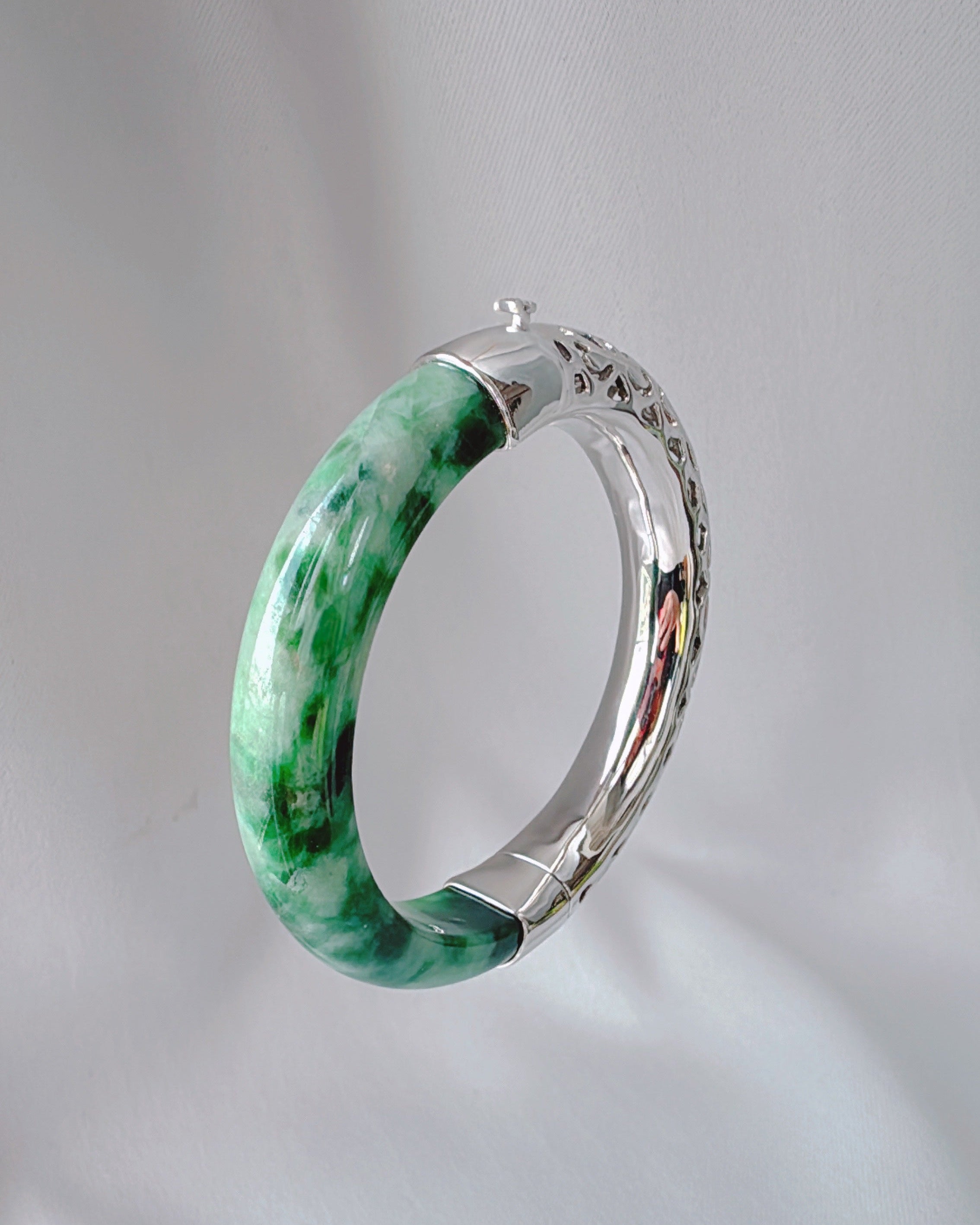 Emerald Jadeite Bangle (One-of-a-kind: 18cm circumference)