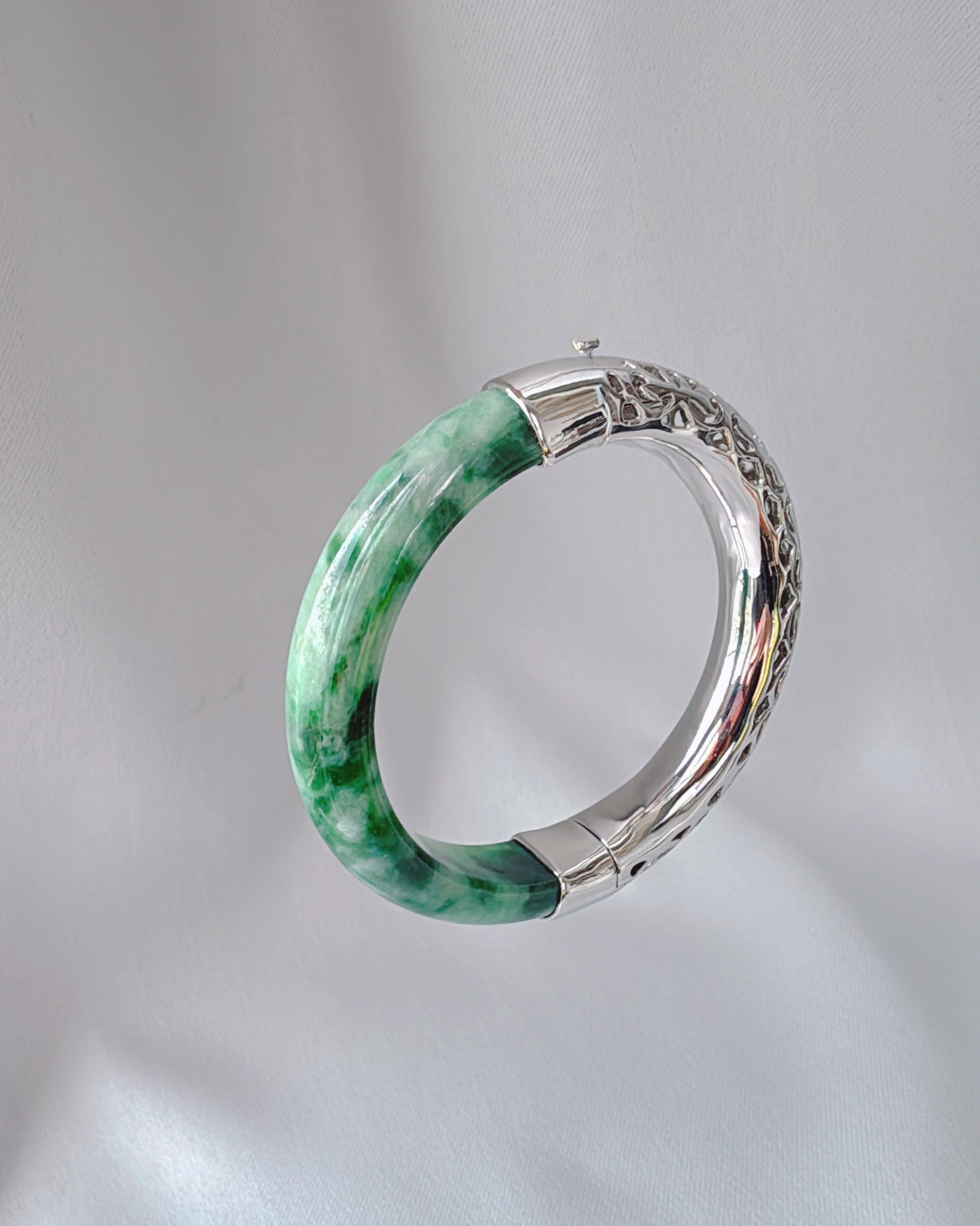 Emerald Jadeite Bangle (One-of-a-kind: 18cm circumference)