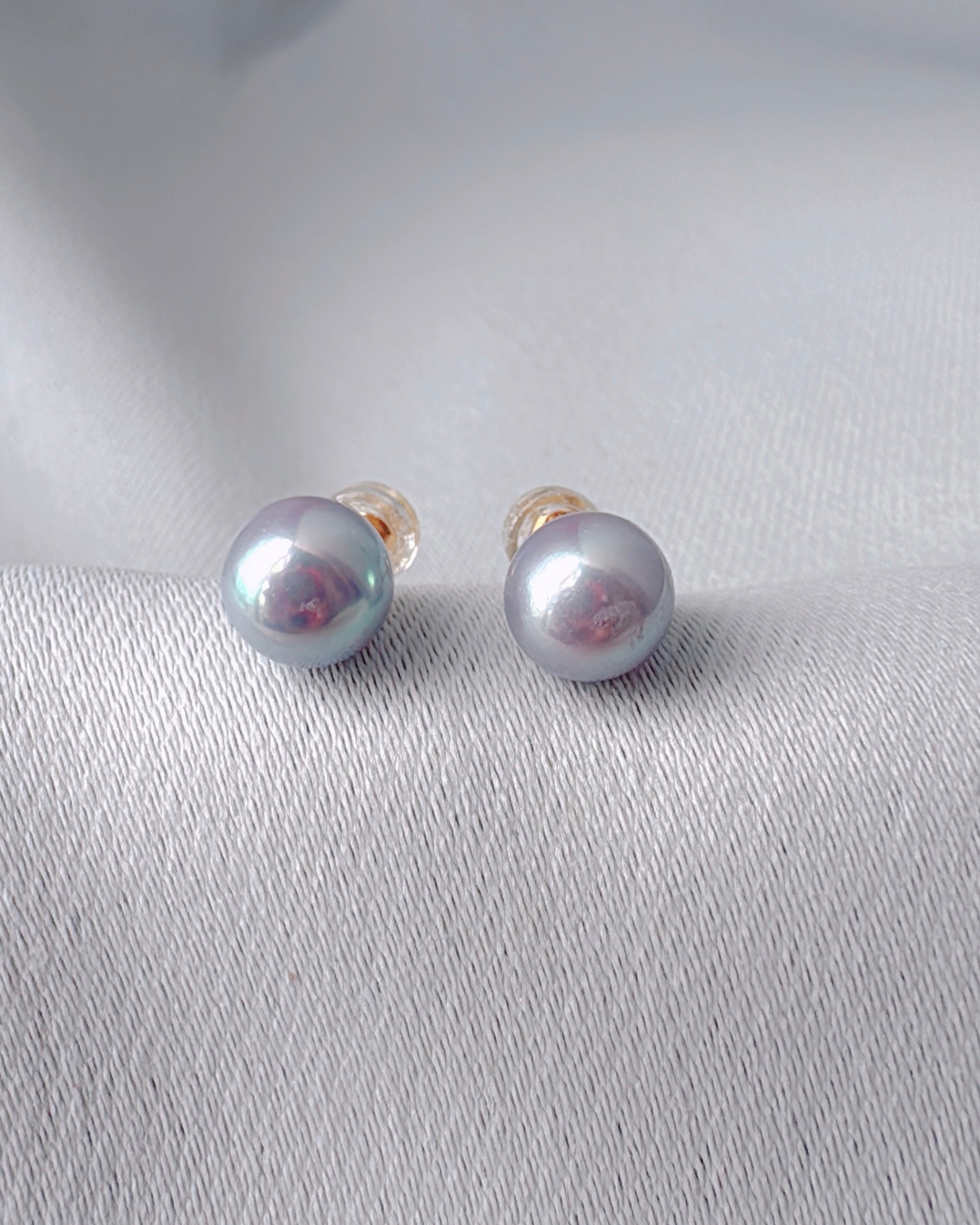 K18YG 7.5mm Luxe Blue Akoya Pearls (top quality)