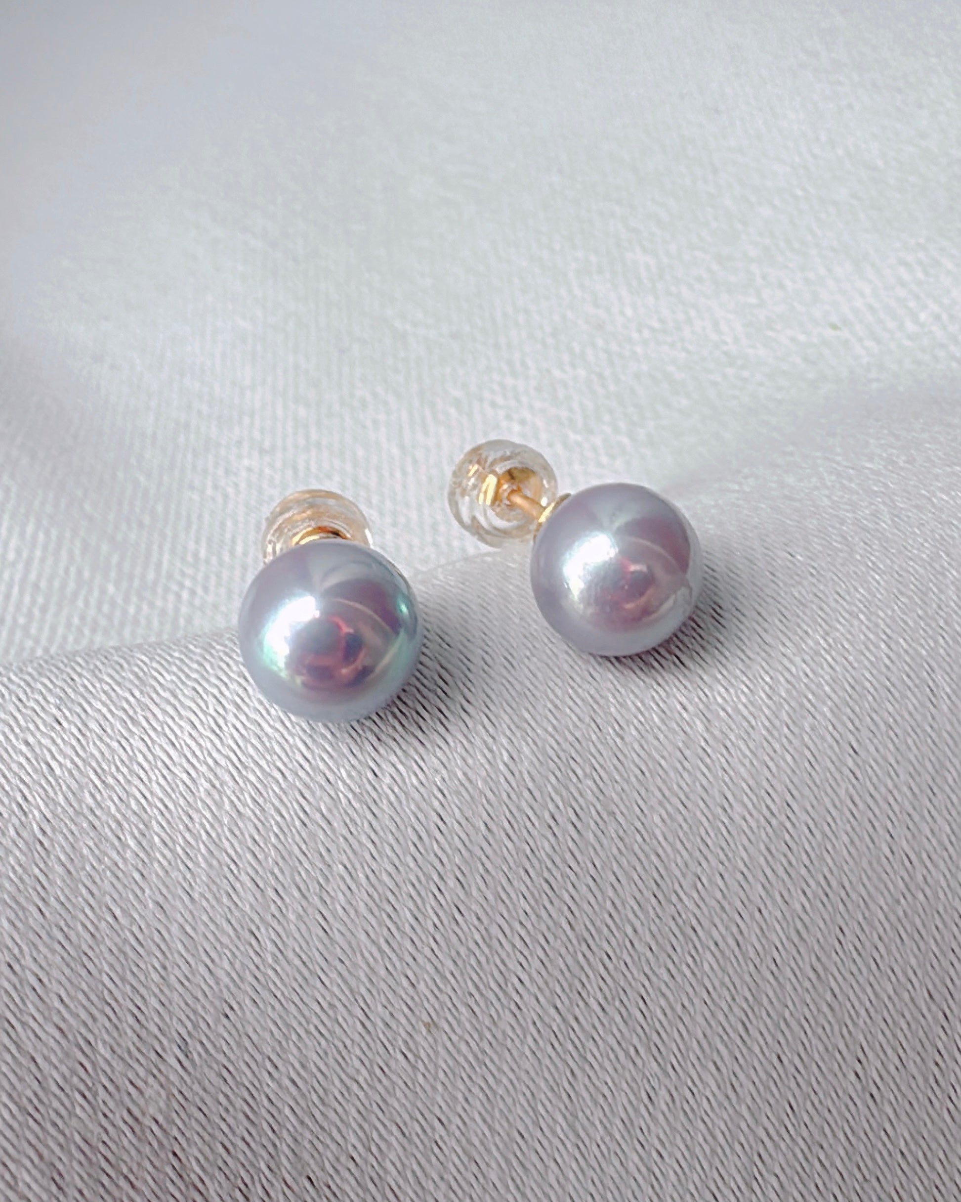 K18YG 7.5mm Luxe Blue Akoya Pearls (top quality)