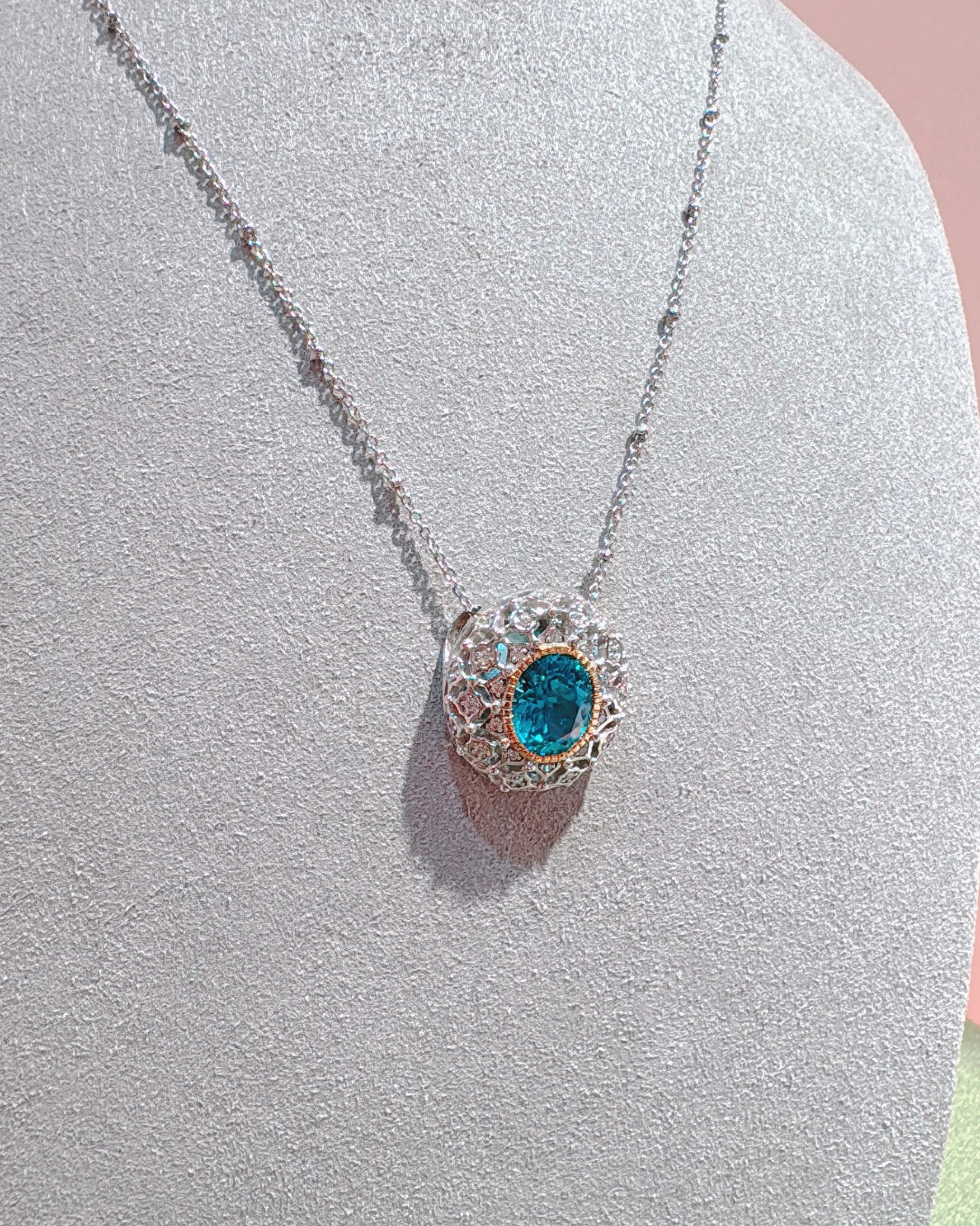 Victoria's Lumine in Lagoon Blue necklace
