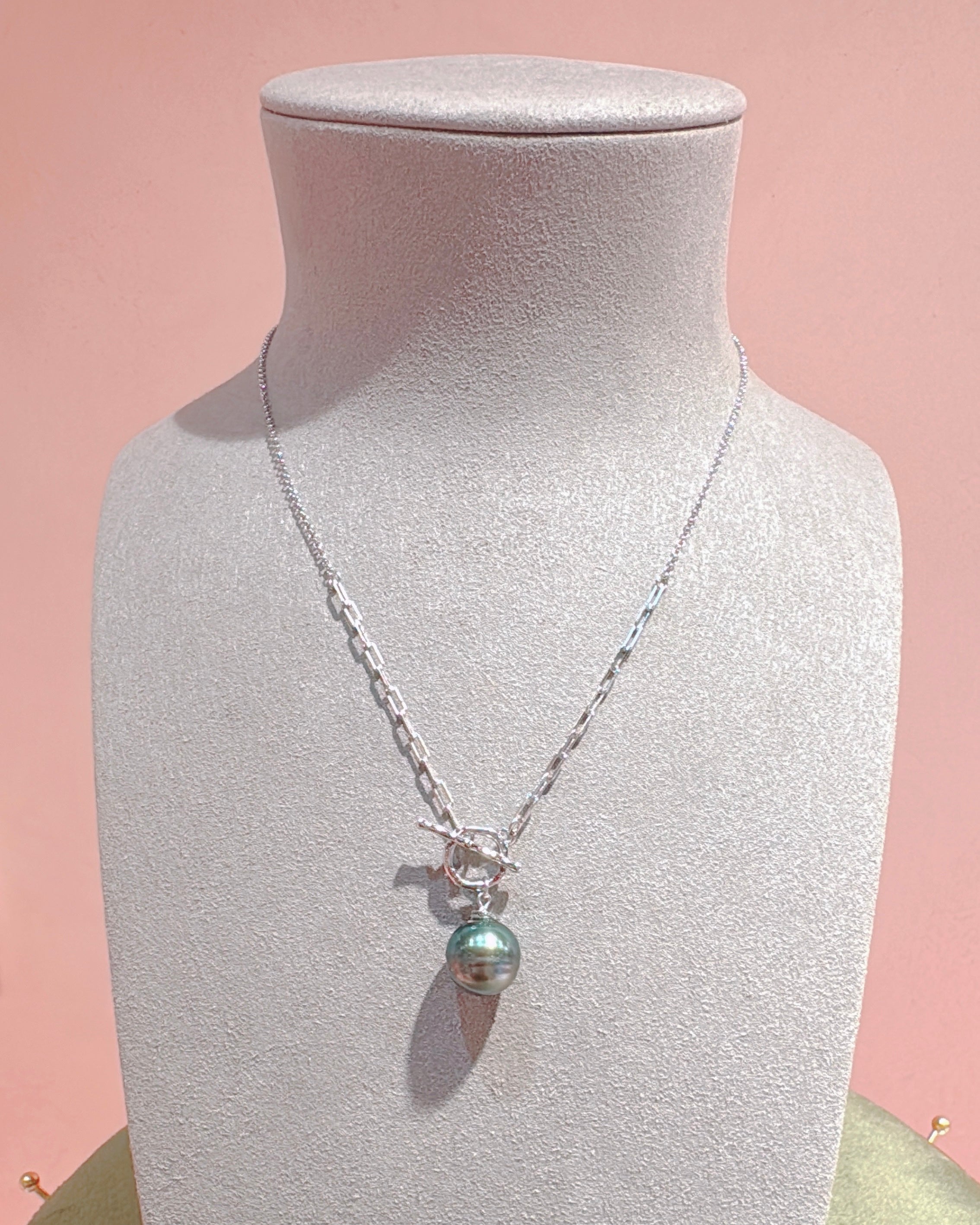 4. Tahitian Glow (some natural textures)