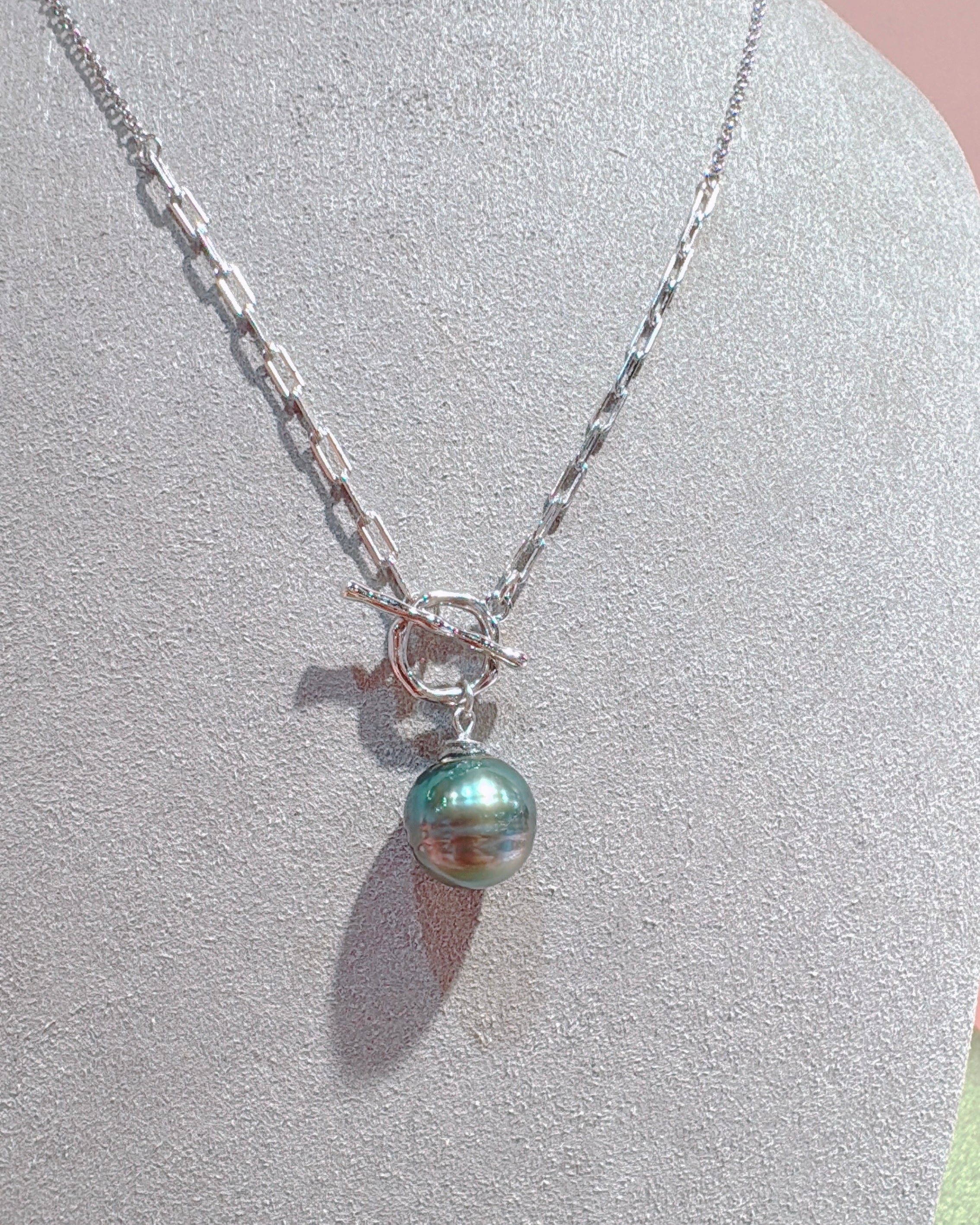 4. Tahitian Glow (some natural textures)