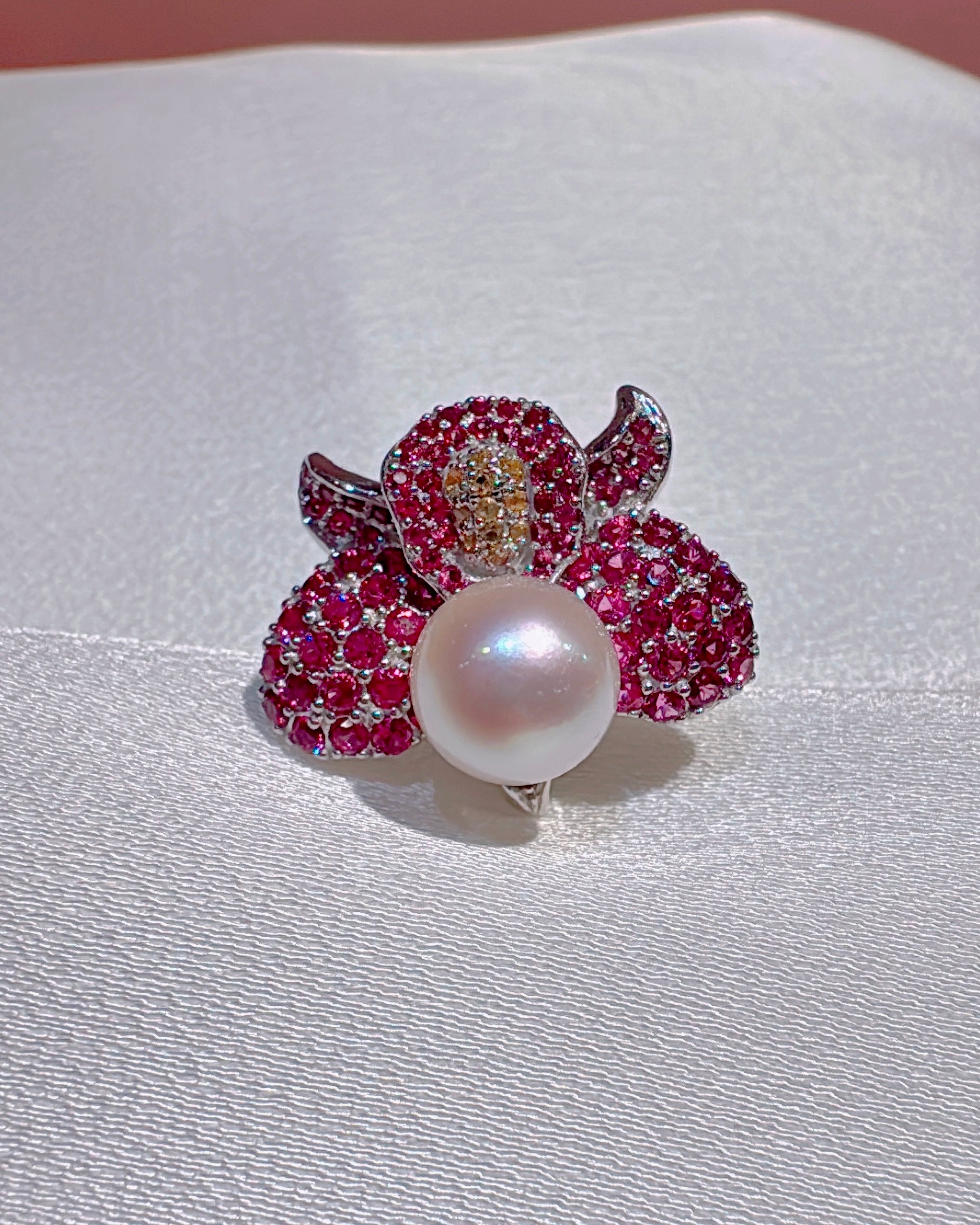 Rose d’Argent, 18k Gold-filled with 9mm Luxe Akoya [Made-to-order:4-8 weeks]