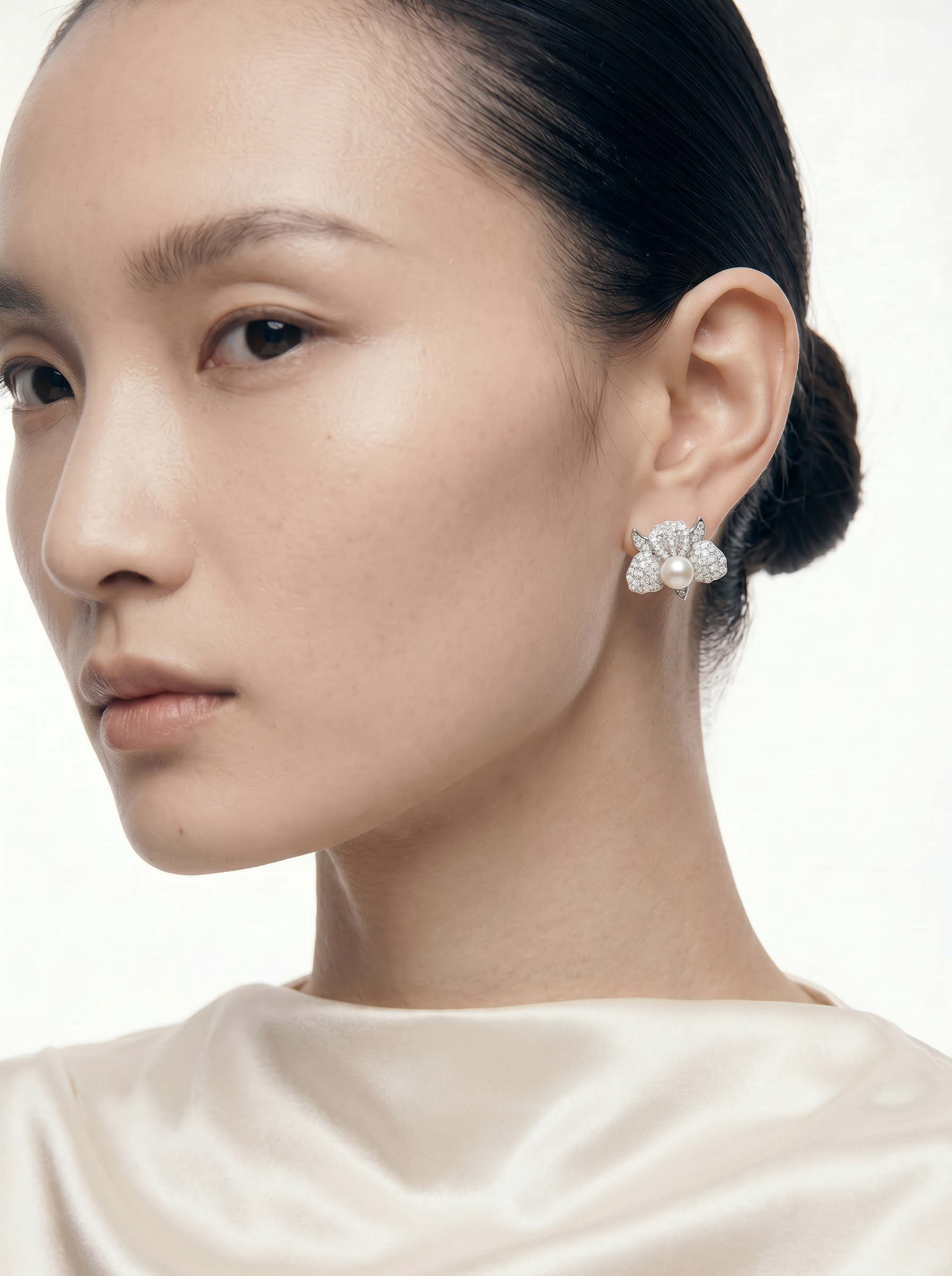 Petale d’Or, Petals of natural Diamonds