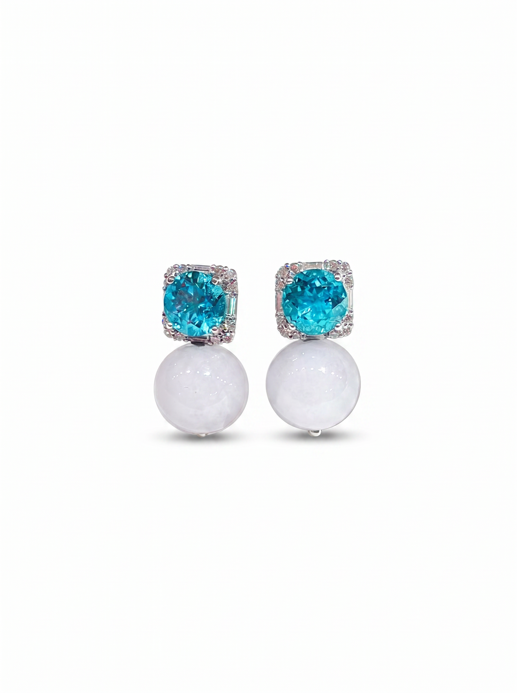 Elegancia Serene en Jadeíta Lila