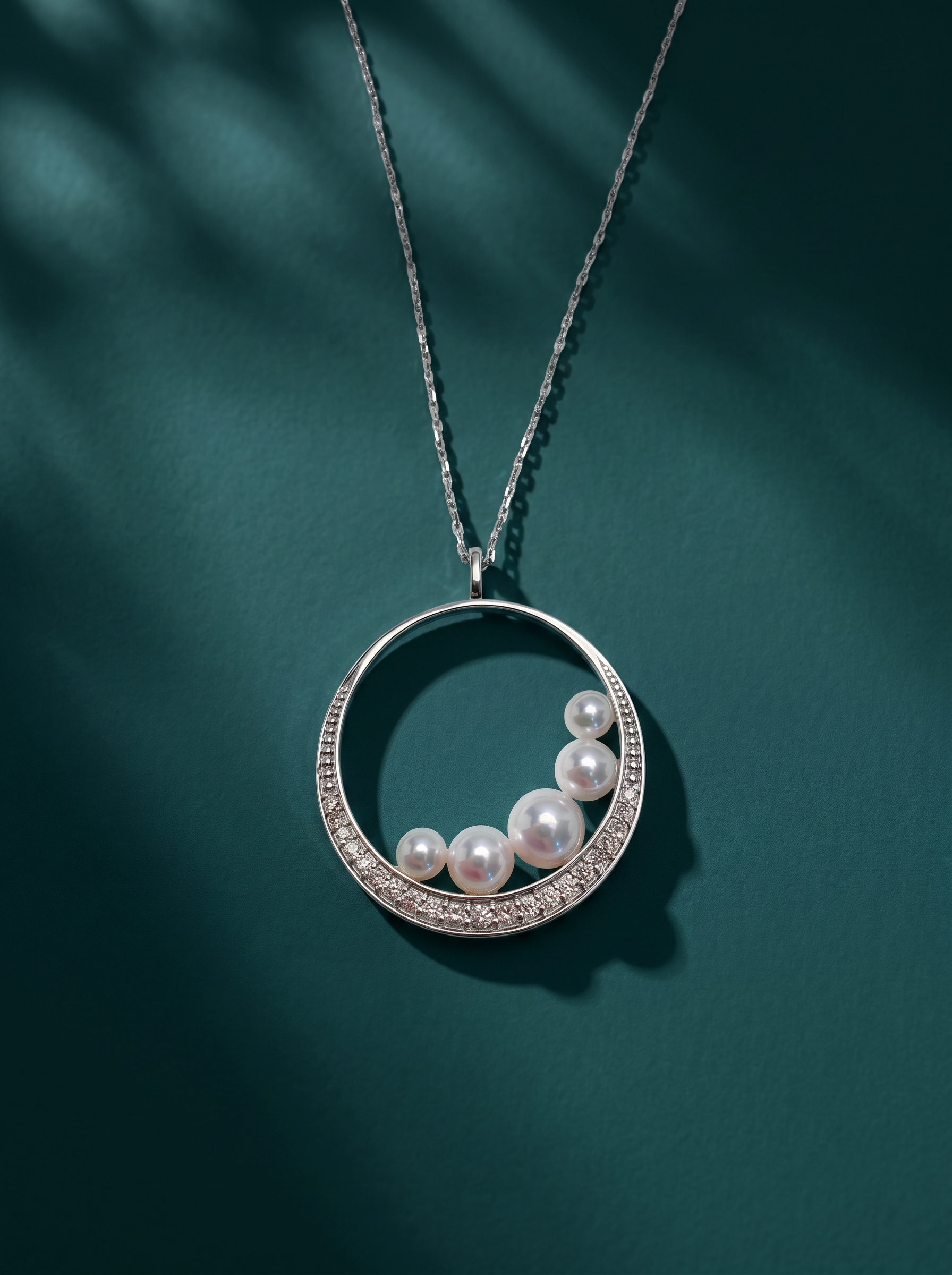 Moon Veil (akoya pearls)