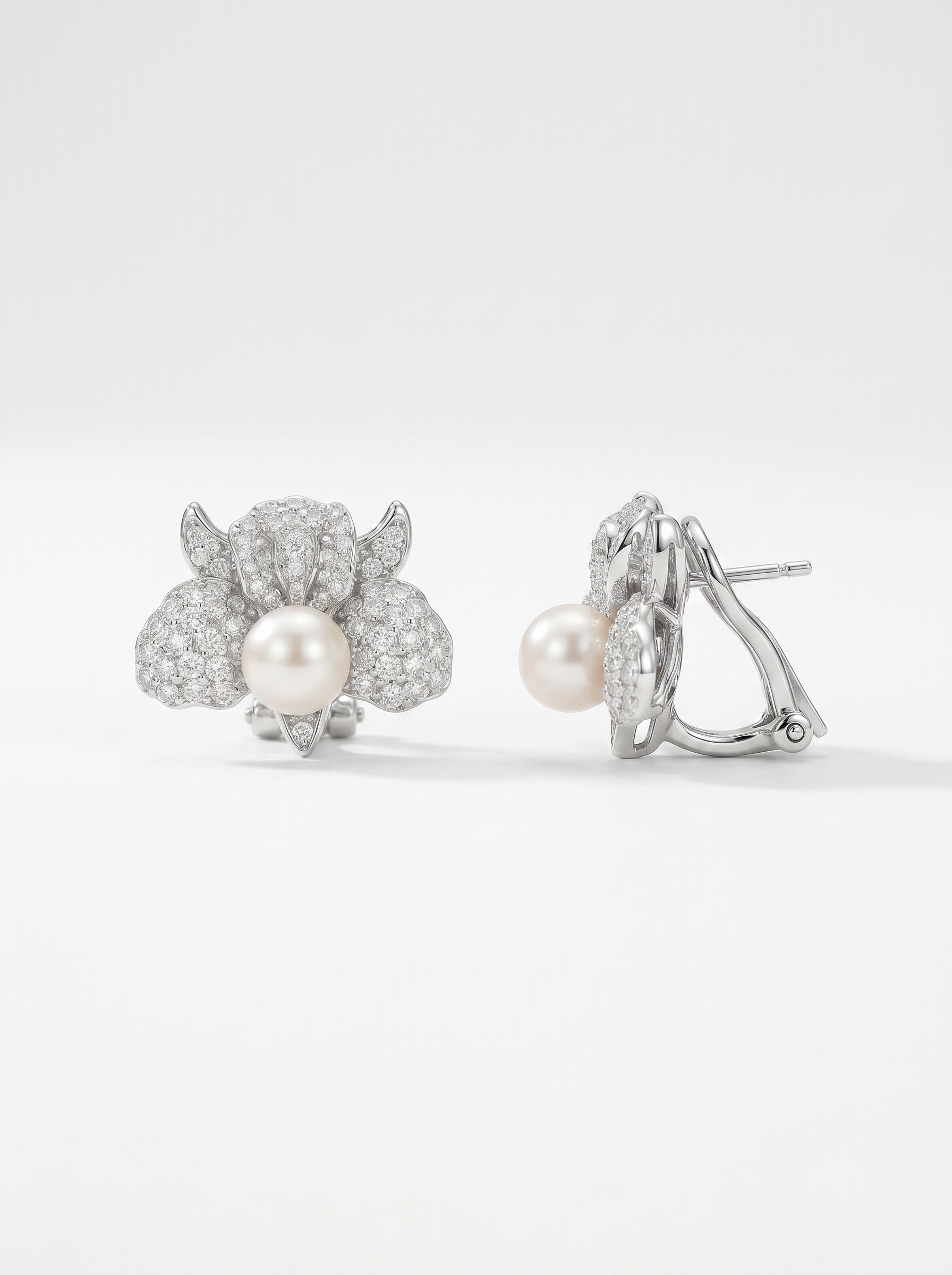 Petale d’Or, Petals of natural Diamonds